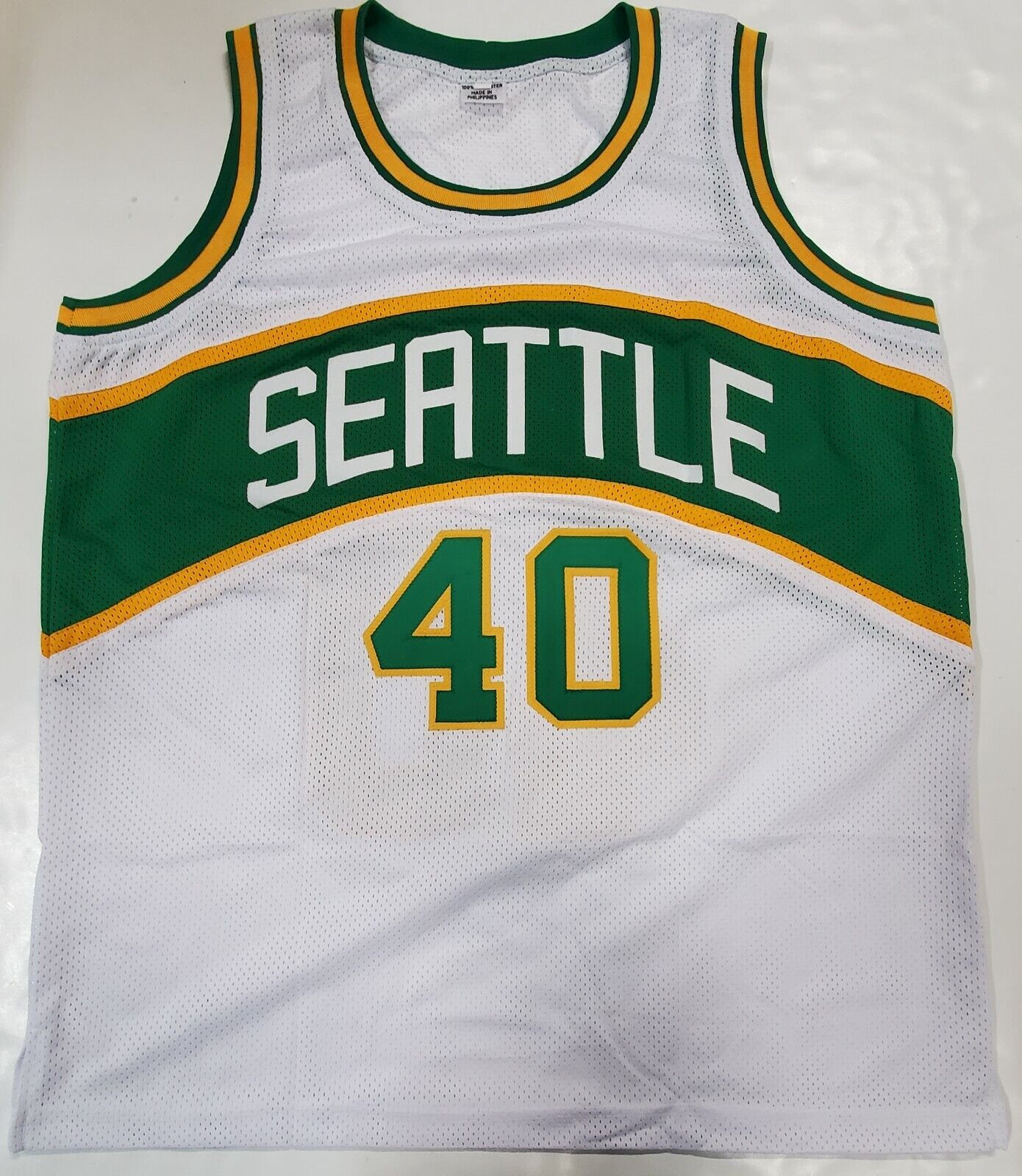 MVP Authentics Seattle Supersonics Shawn Kemp Autographed Signed Jersey Jsa Coa 134.10 sports jersey framing , jersey framing