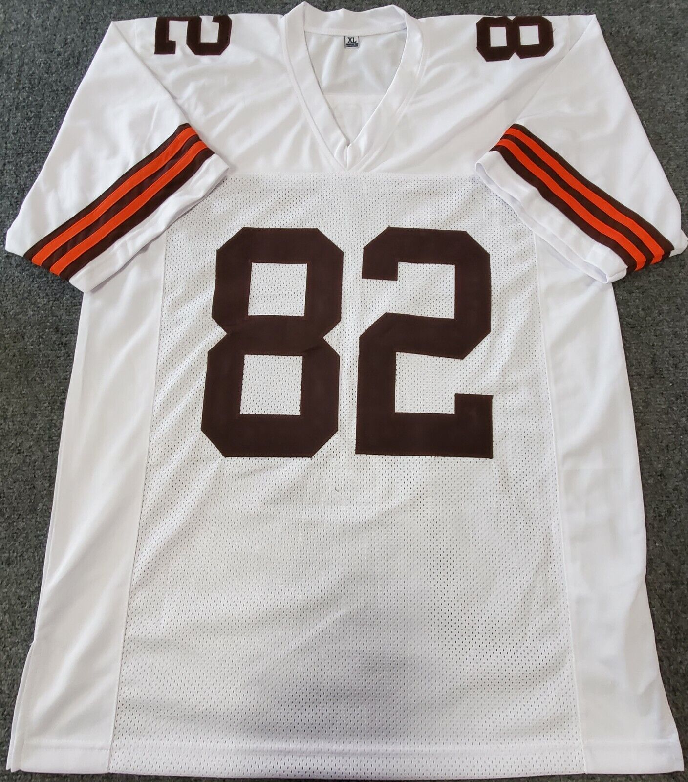 MVP Authentics Cleveland Browns Ozzie Newsome Autographed Signed Jersey Beckett Holo 107.10 sports jersey framing , jersey framing