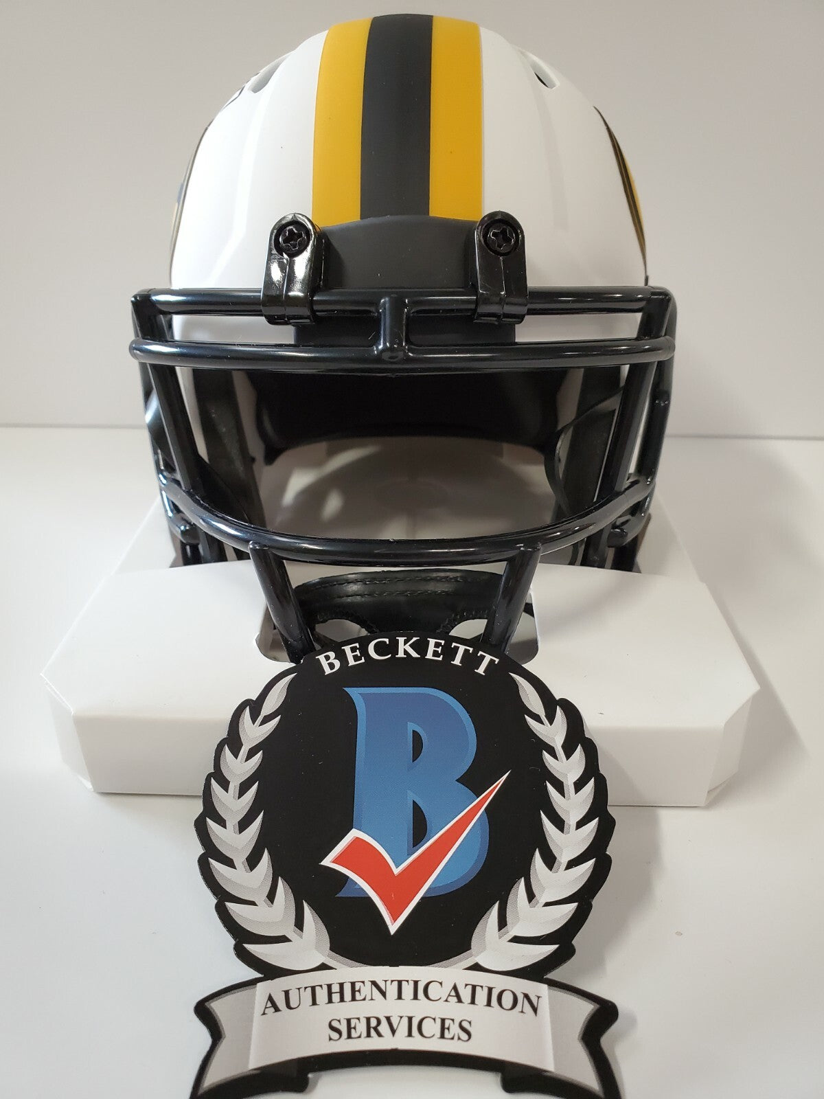 Jordy Nelson Autographed Signed Green Bay Packers Lunar Mini Helmet Bas Holo