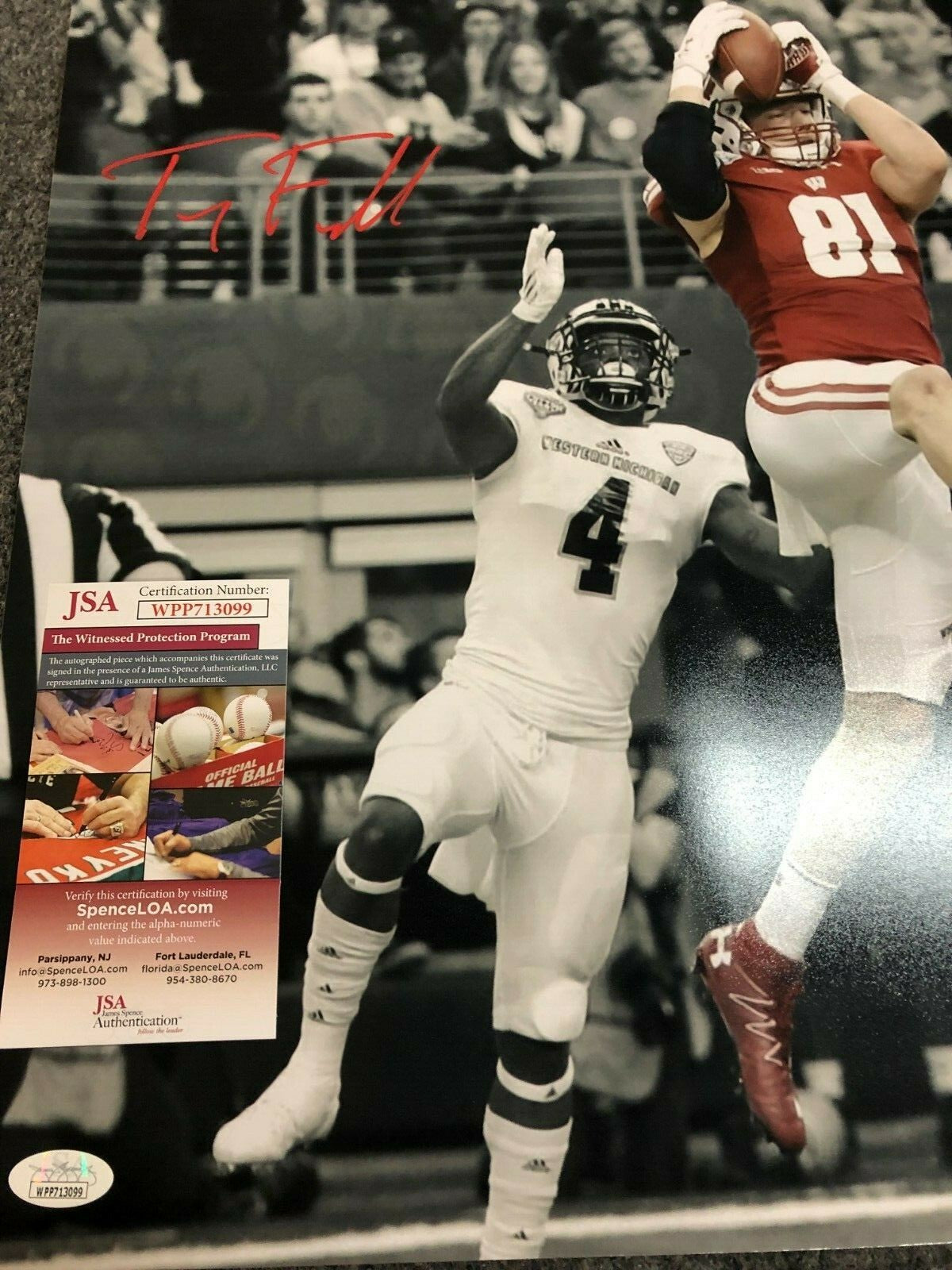 Wisconsin Badgers Troy Fumagalli Autographed Signed 16X20 Photo Jsa Coa