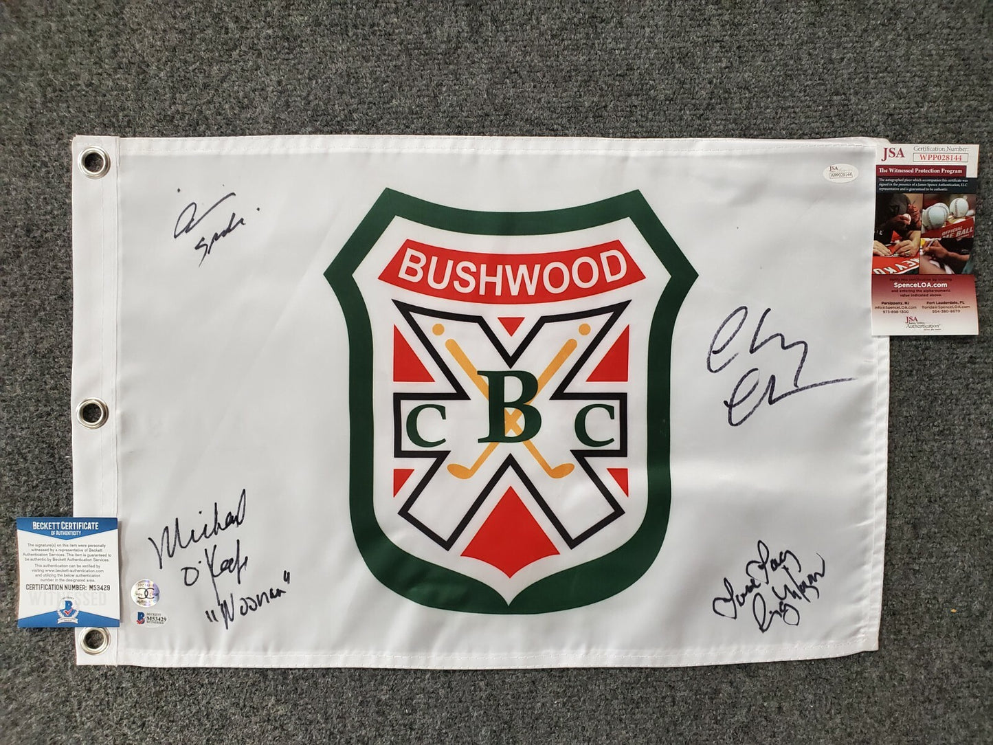 Chevy Chase, Cindy Morgan, O'keefe, Barmon Signed Caddyshack Golf Flag Jsa Coa