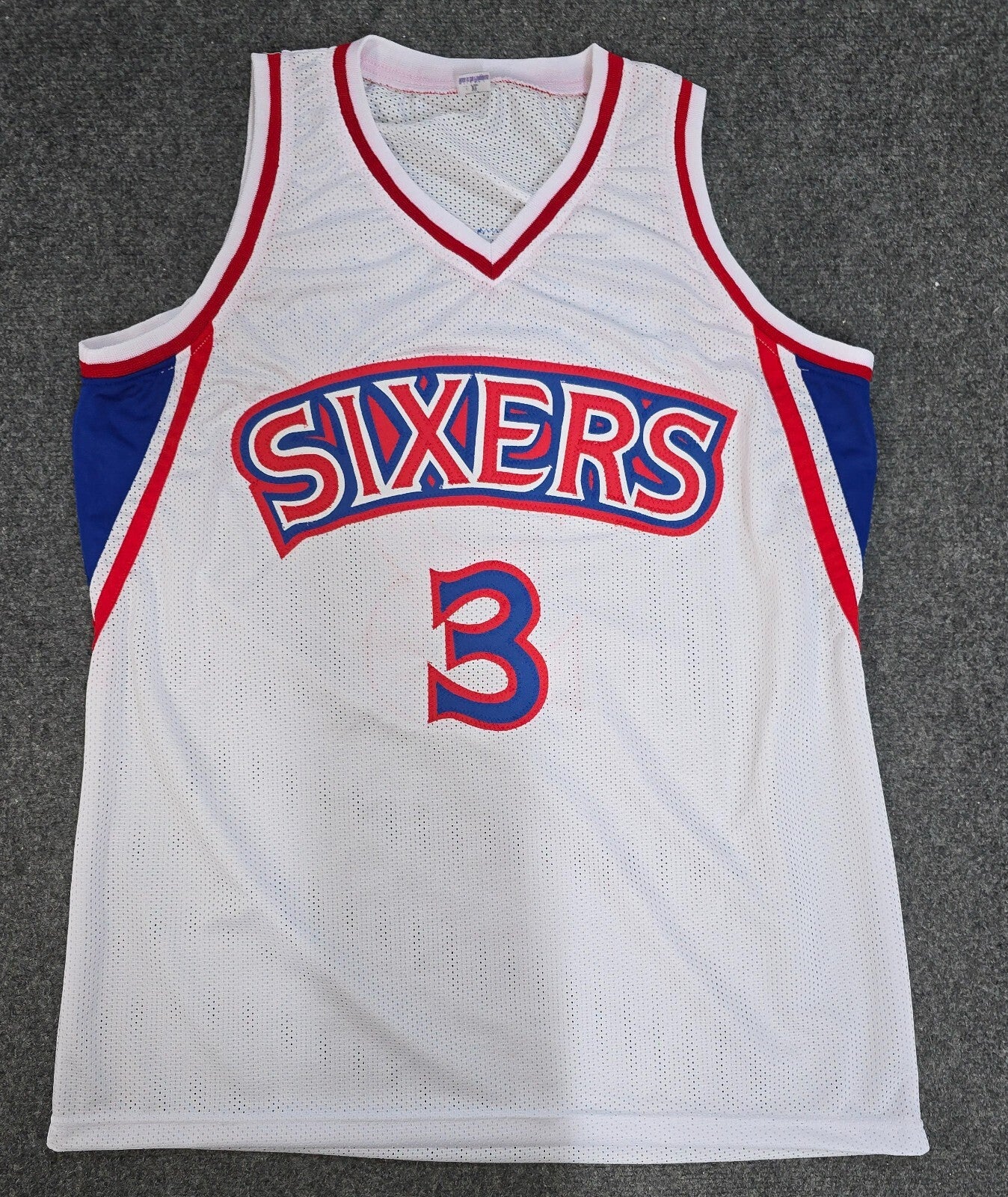 Philadelphia 76Ers Allen Iverson Autographed Signed Jersey Jsa Coa