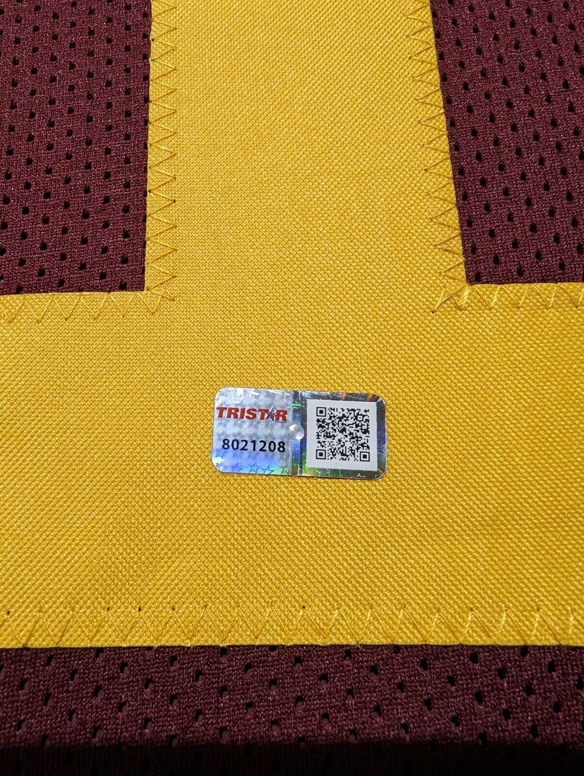 MVP Authentics Framed Usc Trojans Matt Leinart Autographed Signed Jersey Tristar Holo 585 sports jersey framing , jersey framing