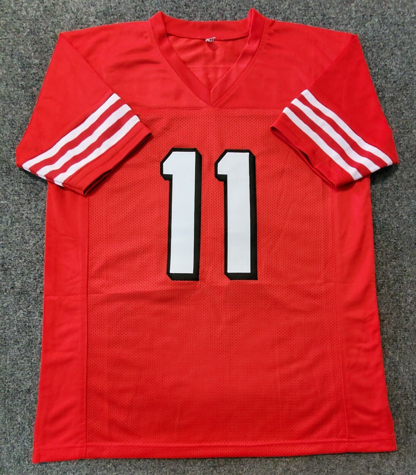 MVP Authentics San Francisco 49Ers Brandon Aiyuk Autographed Signed Jersey Beckett Holo 170.10 sports jersey framing , jersey framing