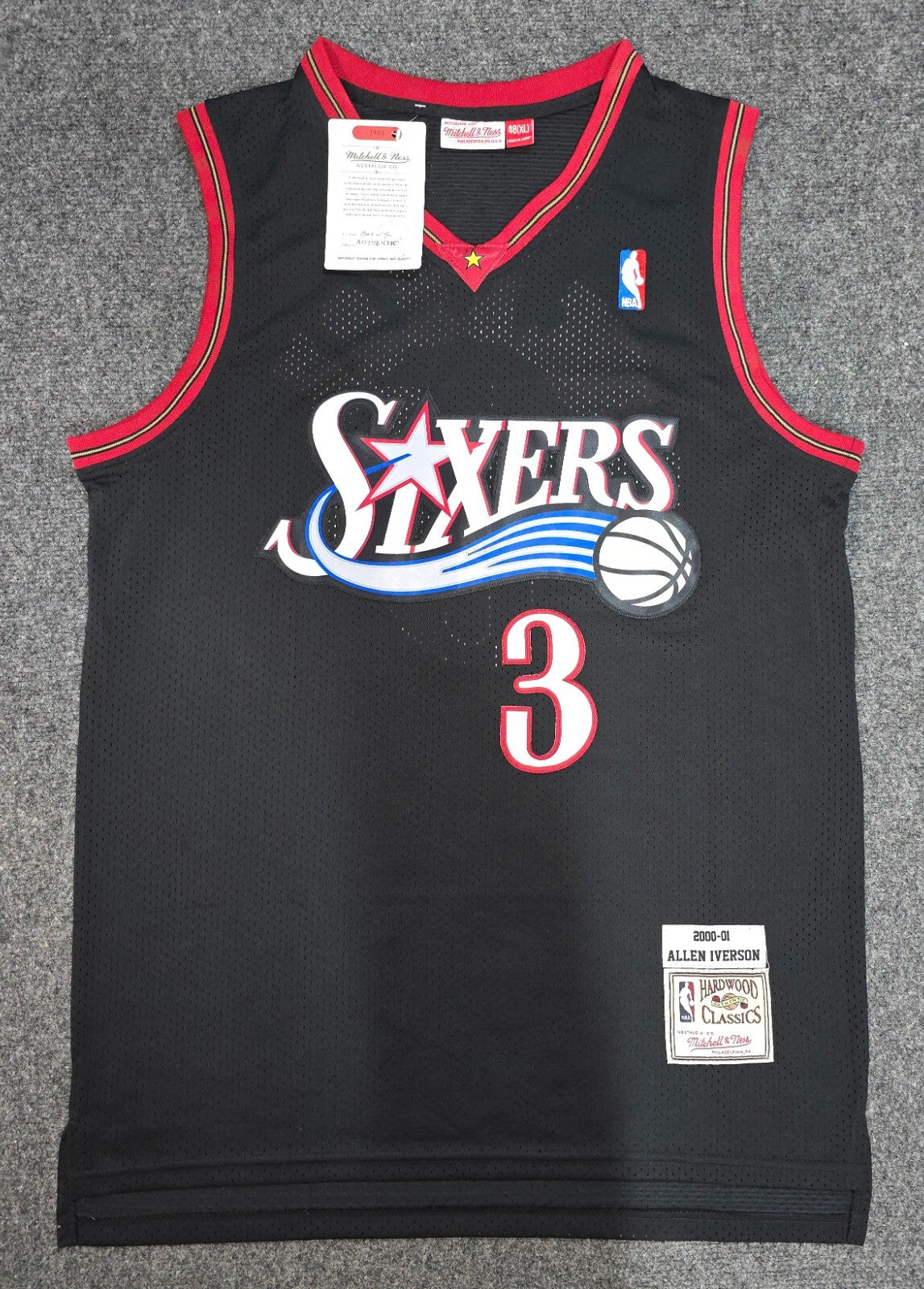 Philadelphia 76Ers Allen Iverson Autographed Signed Jersey Jsa Coa