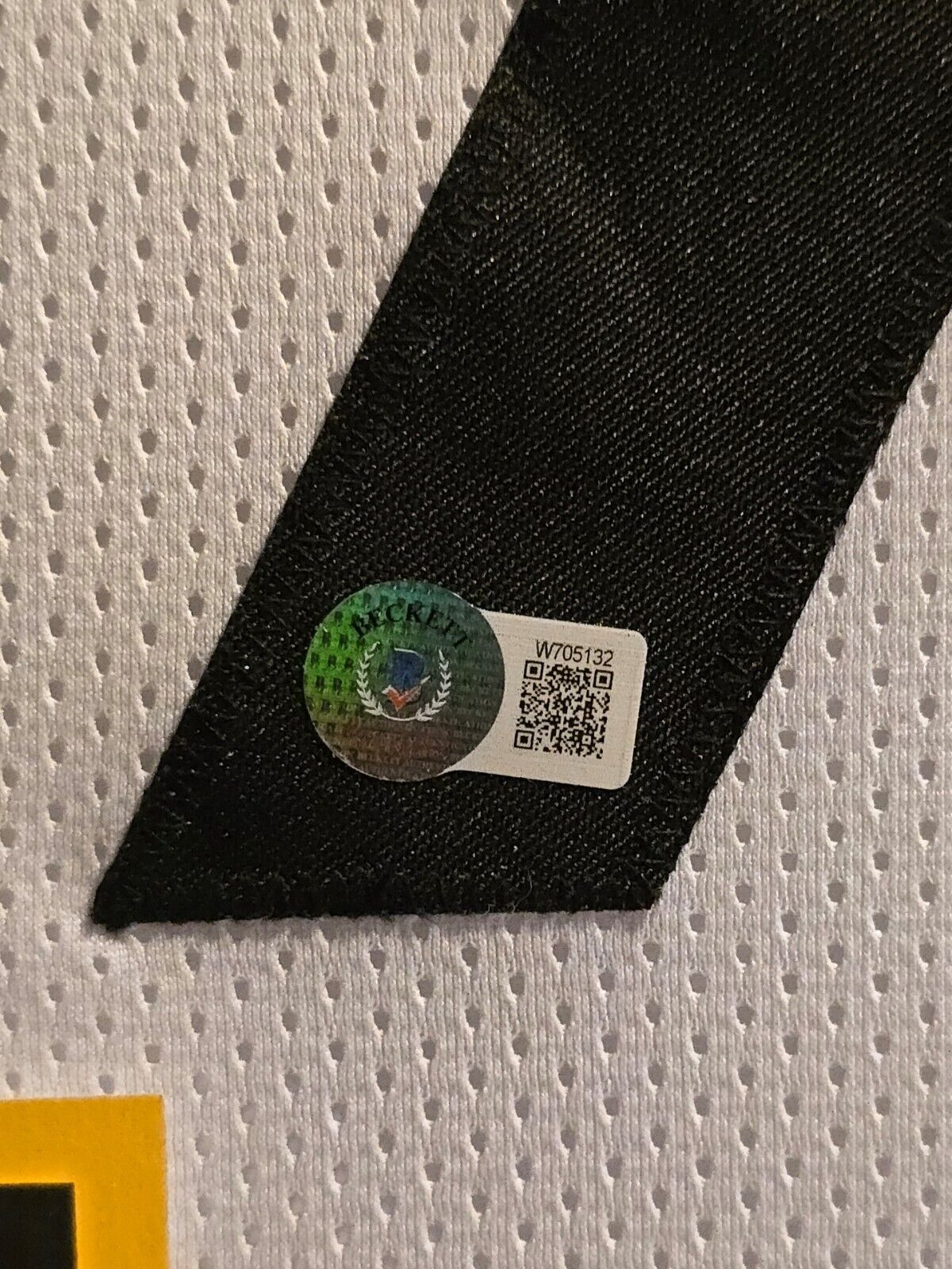 Framed Pittsburgh Steelers Tj Watt Autographed Signed Jersey Beckett Holo