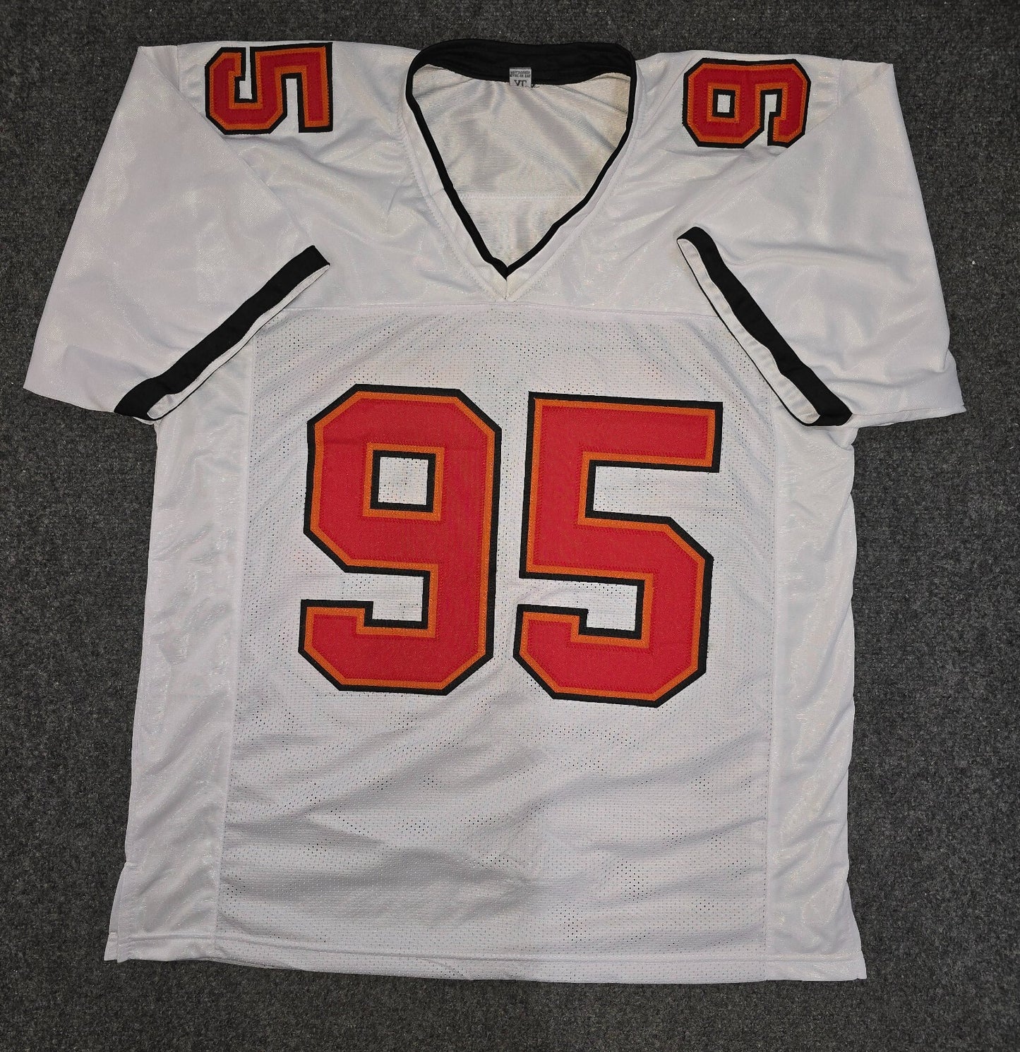 Tampa Bay Buccaneers Elijah Roberts Autographed Signed Jersey Beckett Holo