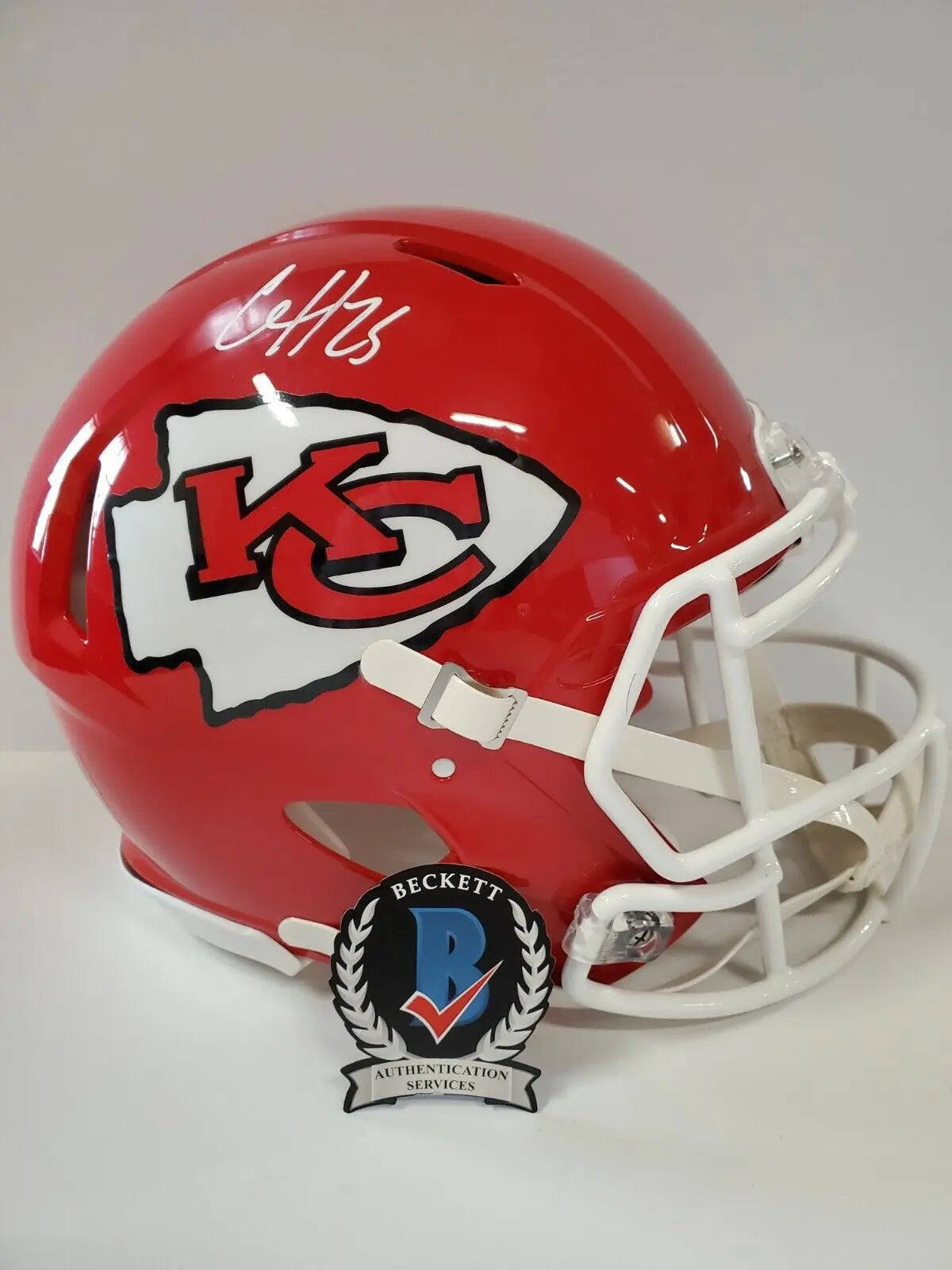 coa football helmet Clyde Edwards-Helaire Signed Chiefs Full Size Red Speed Replica Helmet BAS ITP