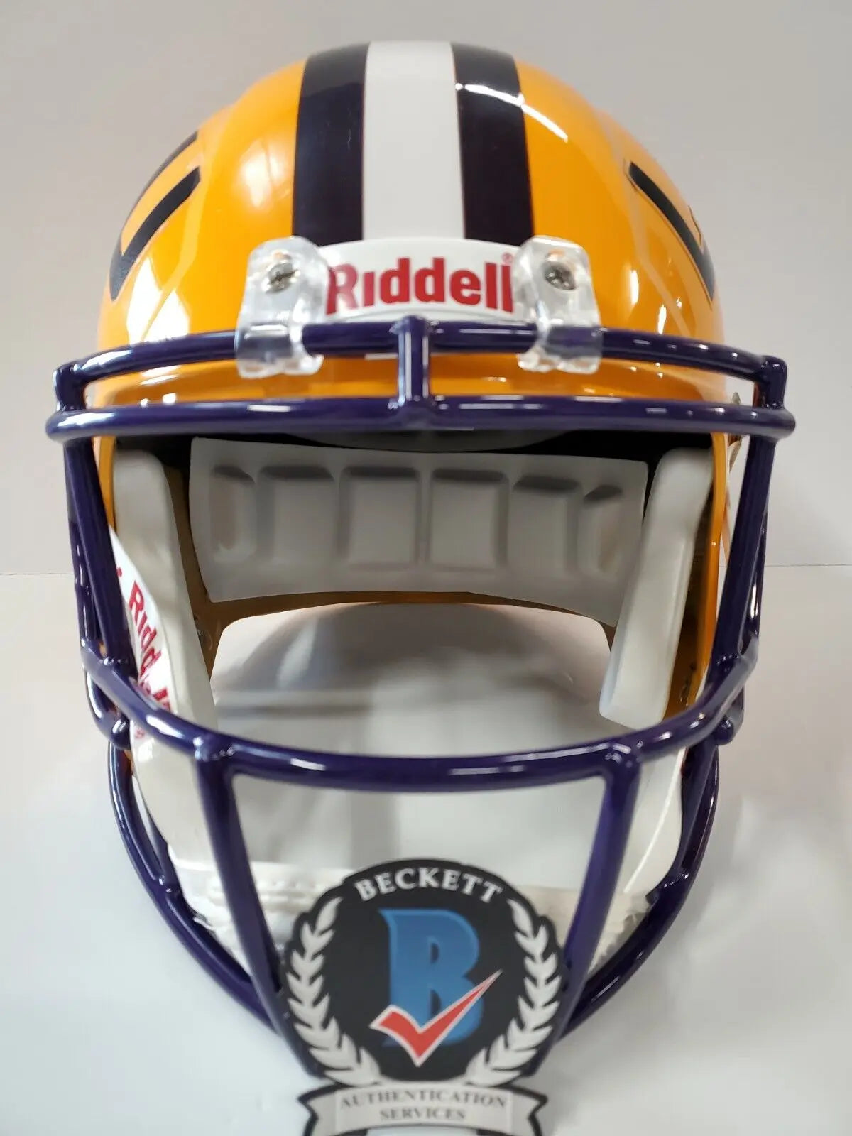 MVP Authentics Clyde Edwards Helaire Signed Lsu Tigers Full Size Replica Helmet Beckett Coa 332.10 sports jersey framing , jersey framing
