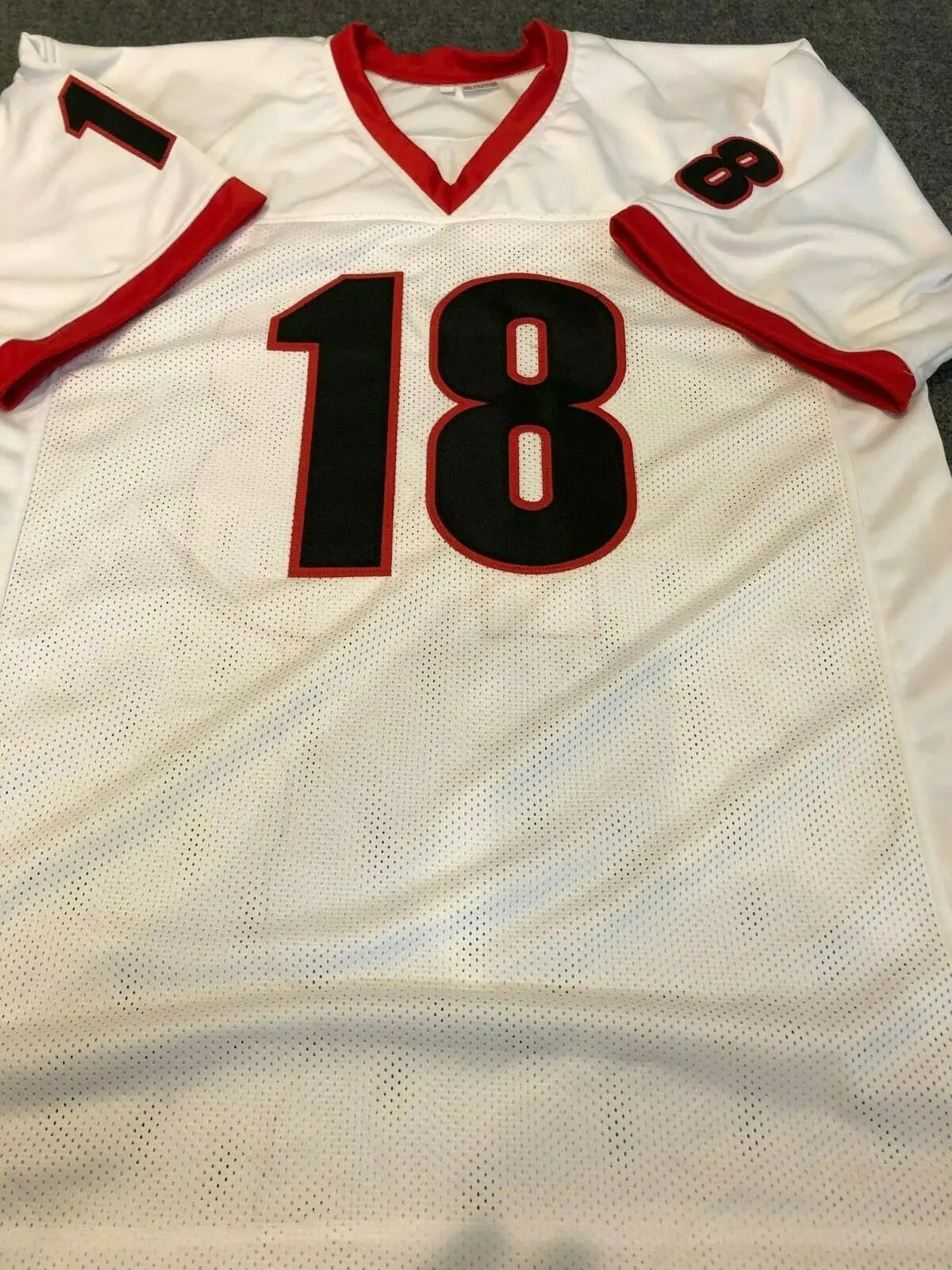 MVP Authentics Georgia Bulldogs Isaac Nauta Autographed Signed Jersey Jsa Coa 107.10 sports jersey framing , jersey framing