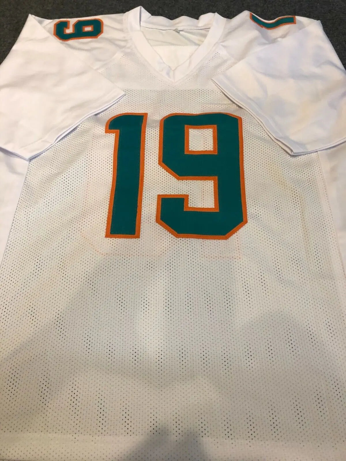 MVP Authentics Miami Dolphins Jakeem Grant Autographed Signed Jersey Jsa Coa 98.10 sports jersey framing , jersey framing