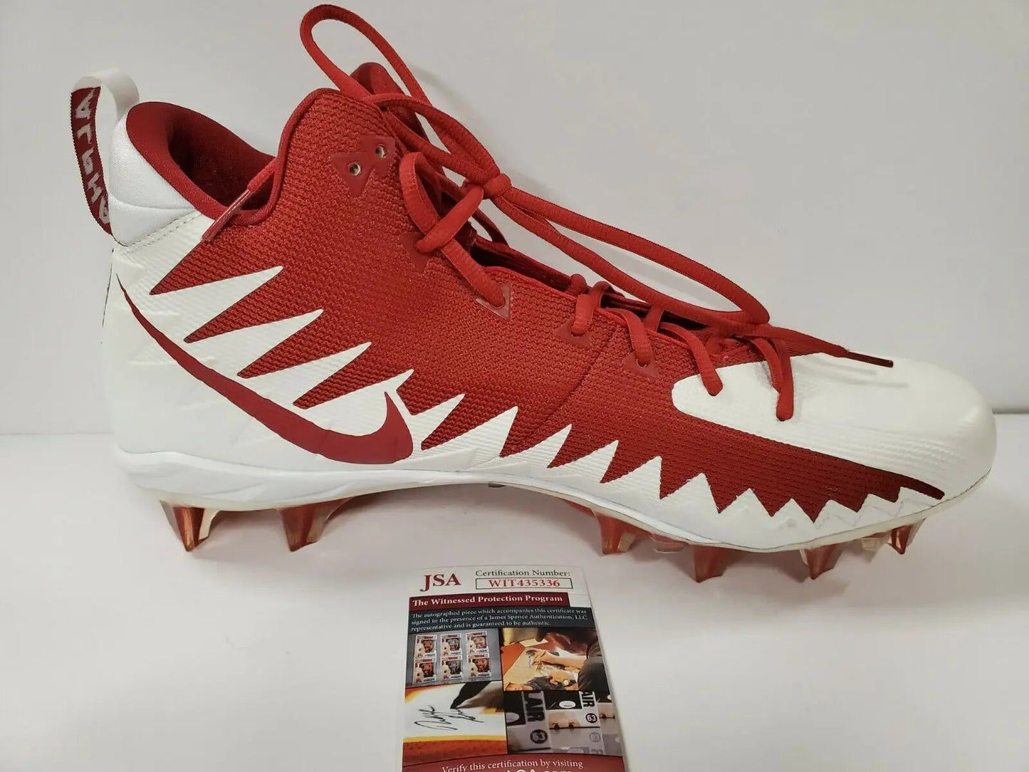 MVP Authentics Oklahoma Sooners Marquise Brown Autographed Signed Nike Cleat Jsa Coa 161.10 sports jersey framing , jersey framing