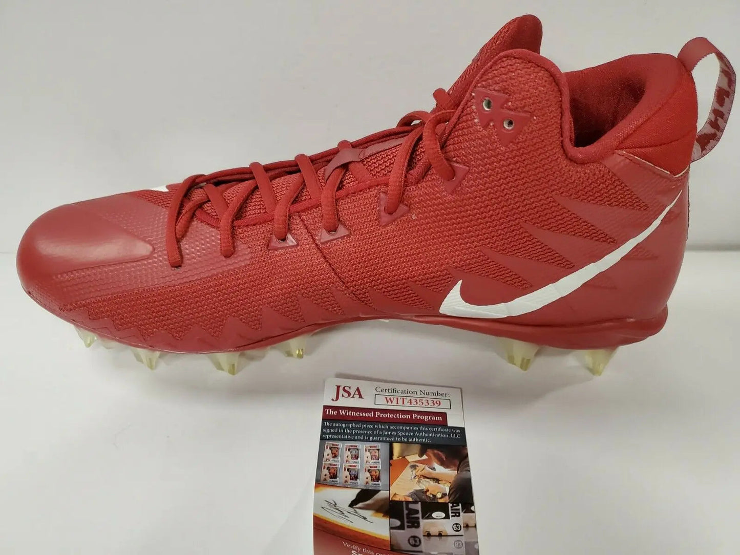 MVP Authentics Oklahoma Sooners Marquise Brown Autographed Signed Nike Cleat Jsa Coa 161.10 sports jersey framing , jersey framing