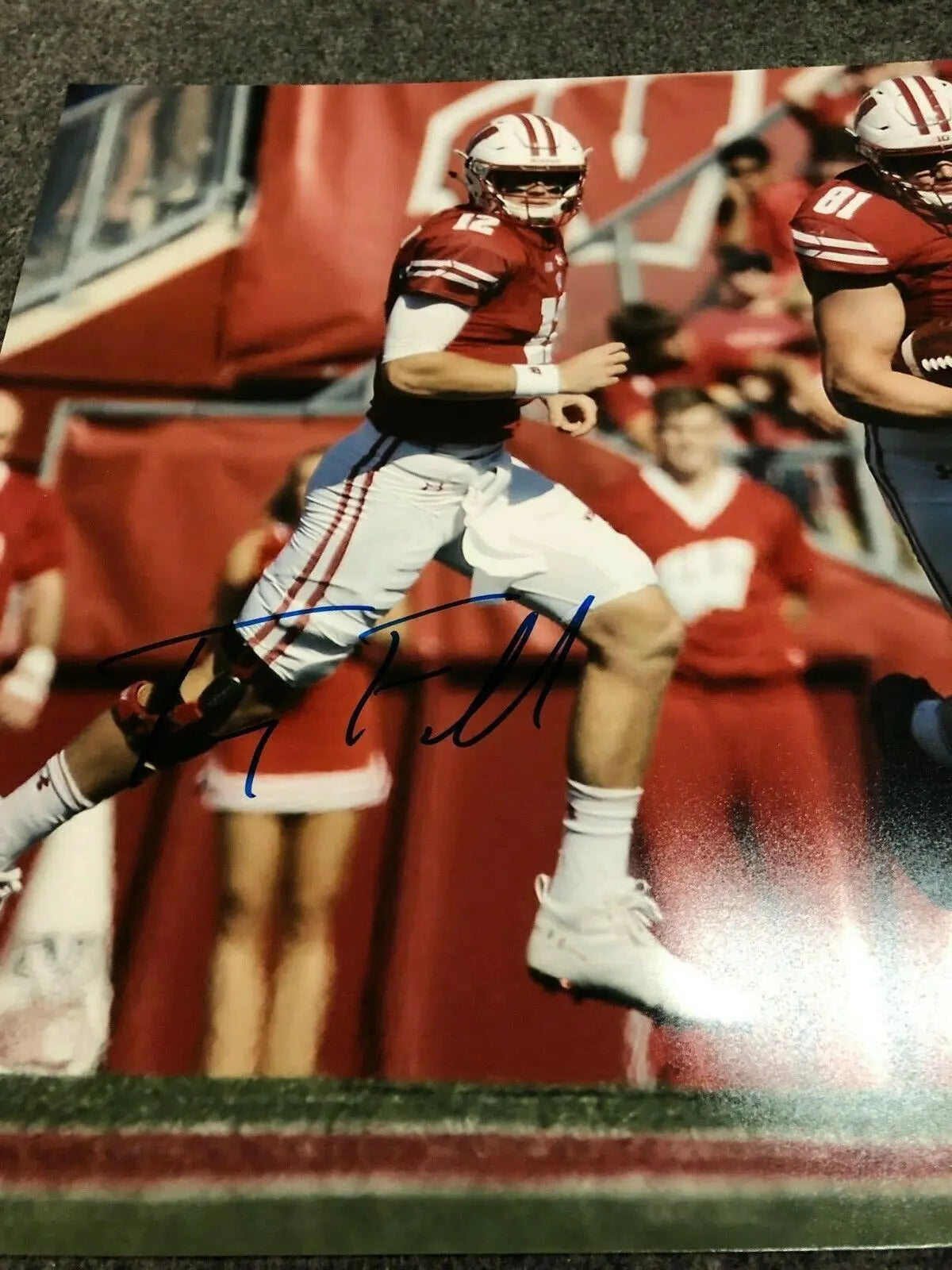 MVP Authentics Wisconsin Badgers Troy Fumagalli Autographed Signed 16X20 Photo Jsa Coa 71.10 sports jersey framing , jersey framing