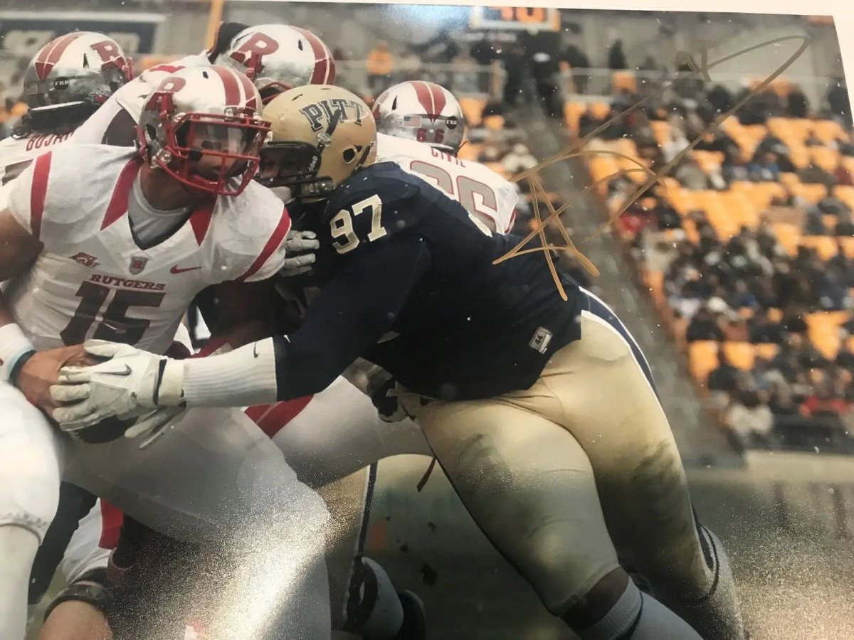 Aaron Donald Autographed Signed Pittsburgh Panthers 16X20 Photo Jsa Coa Jersey Framing MVP Authentics