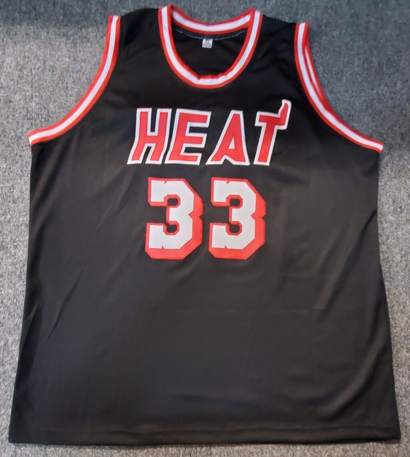 MVP Authentics Miami Heat Alonzo Mourning Autographed Signed Jersey Jsa Coa 126 sports jersey framing , jersey framing