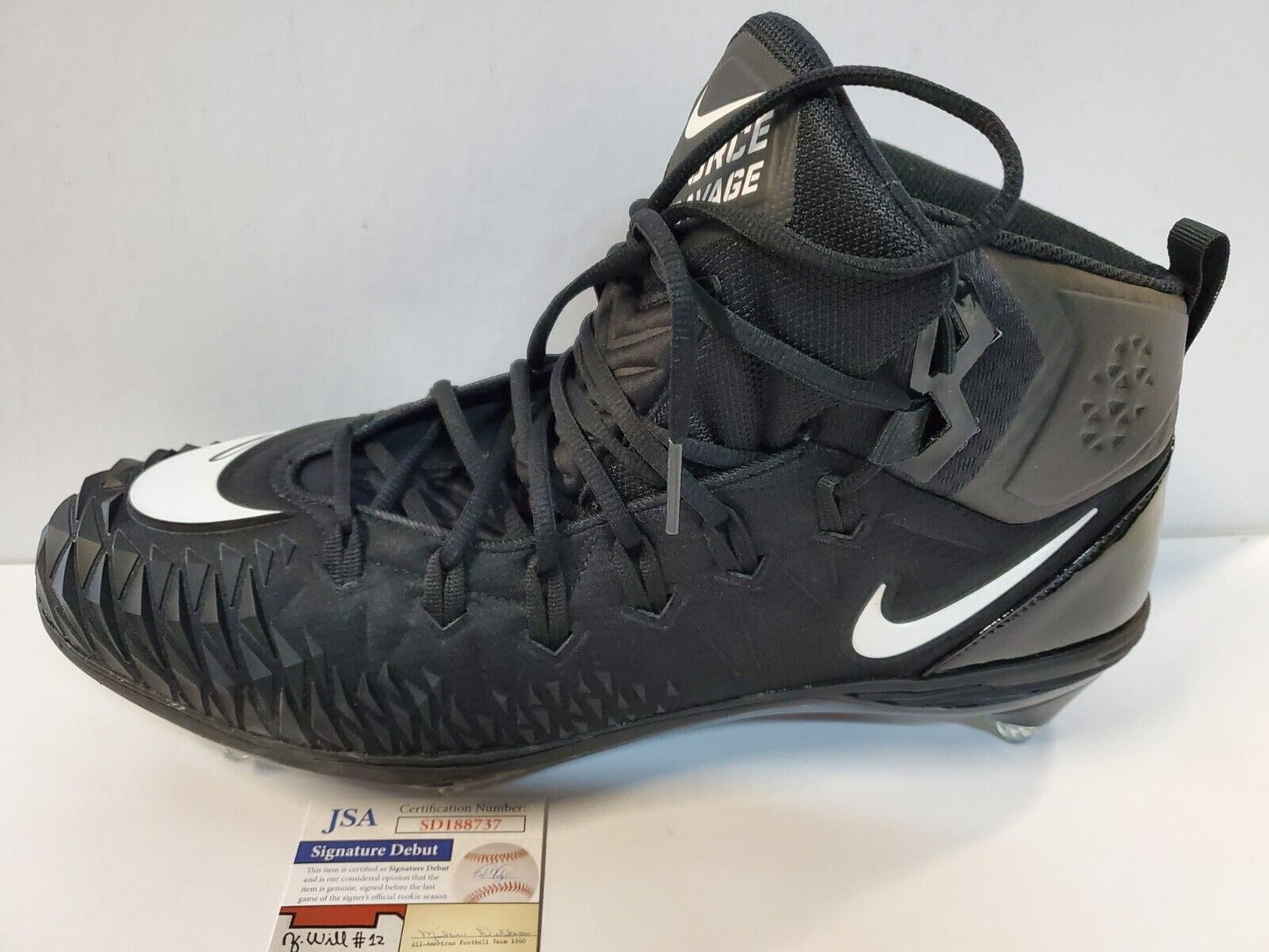 MVP Authentics Philadelphia Eagles Jordan Davis Autographed Signed Cleat Jsa Coa 117 sports jersey framing , jersey framing