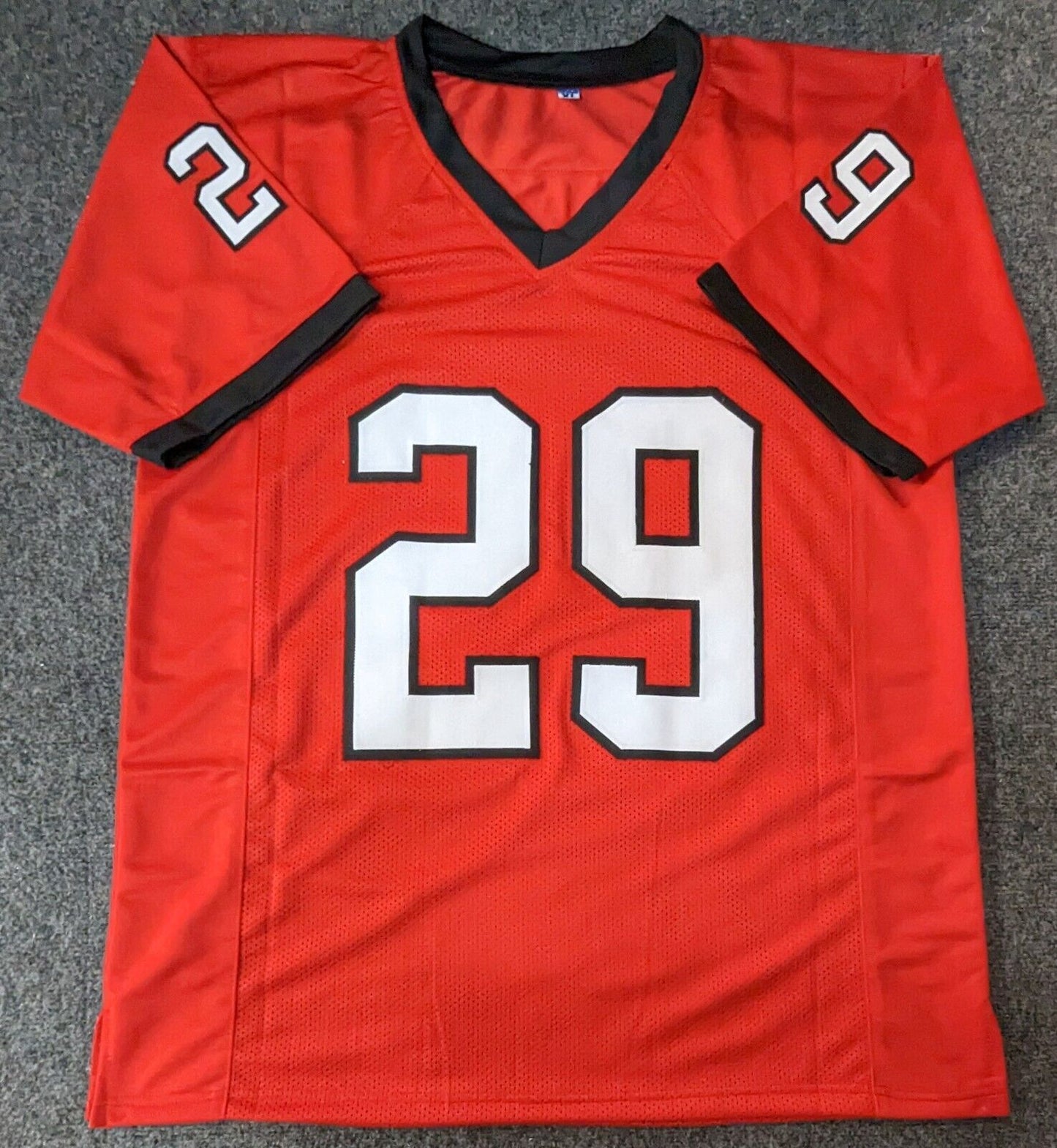 MVP Authentics Georgia Bulldogs Christopher Smith Autographed Signed Inscribed Jersey Jsa Coa 144 sports jersey framing , jersey framing