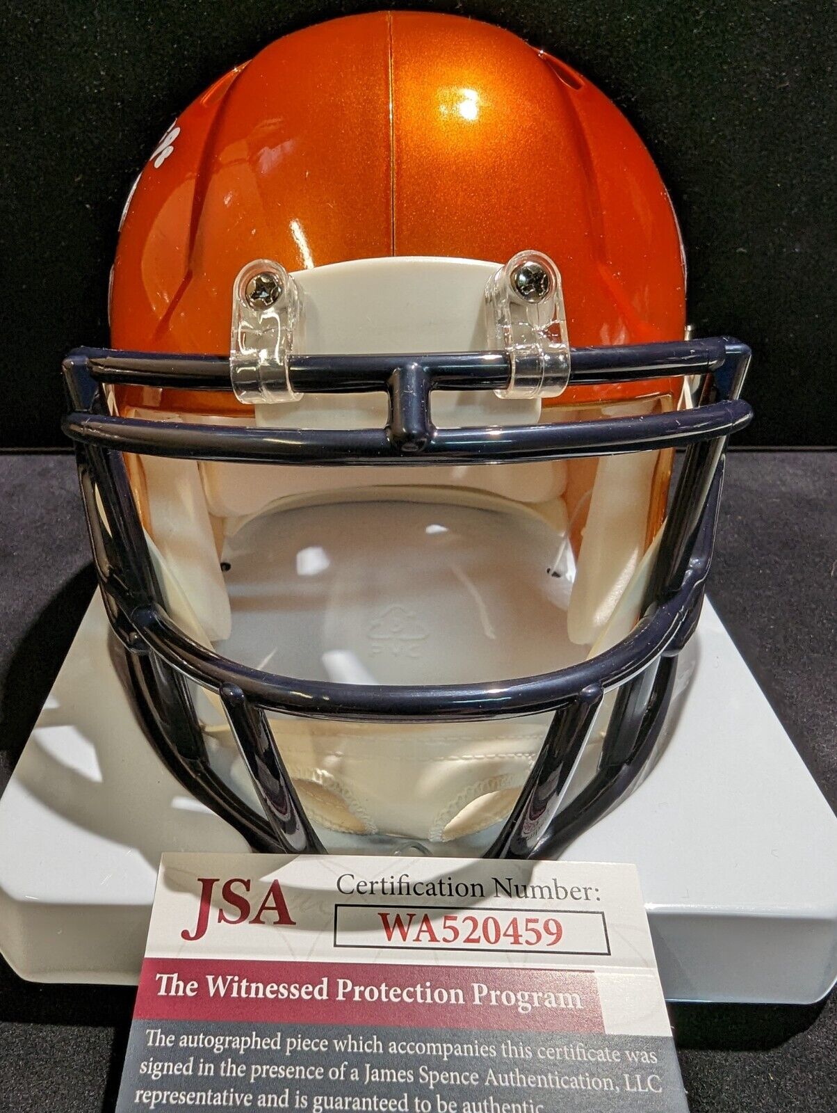 MVP Authentics Mike Singletary Signed Inscribed Chicago Bears Flash Mini Helmet Jsa Coa 126 sports jersey framing , jersey framing