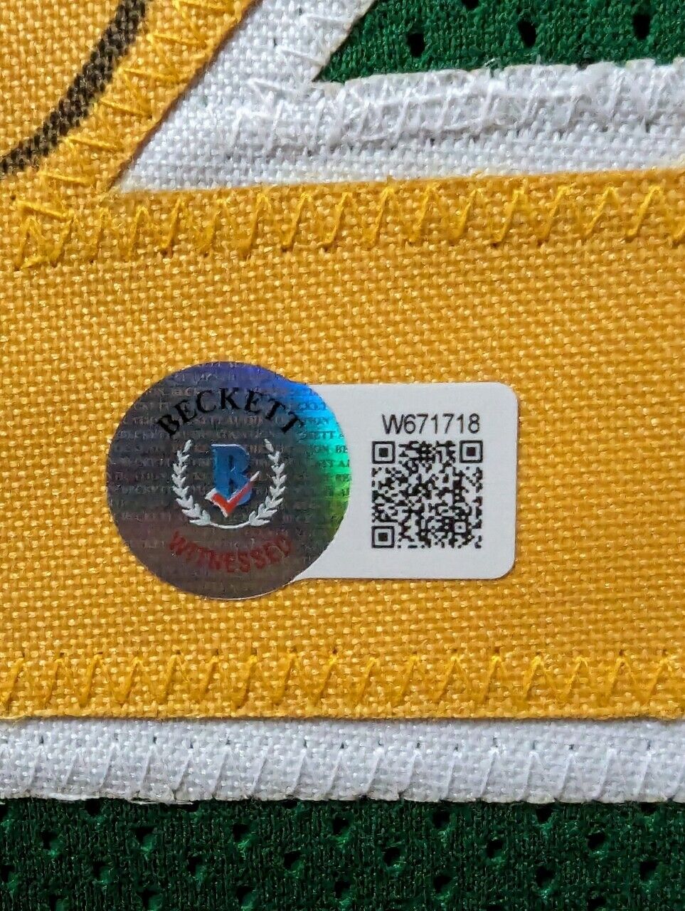 MVP Authentics Framed Seattle Supersonics Gary Payton Autographed Signed Jersey Beckett Holo 449.10 sports jersey framing , jersey framing