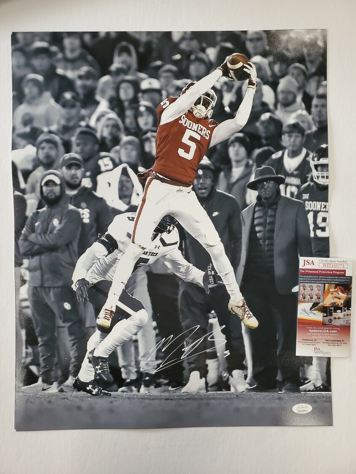 MVP Authentics Oklahoma Sooners Marquise Brown Autographed Signed 16X20 Photo Jsa Coa 89.10 sports jersey framing , jersey framing