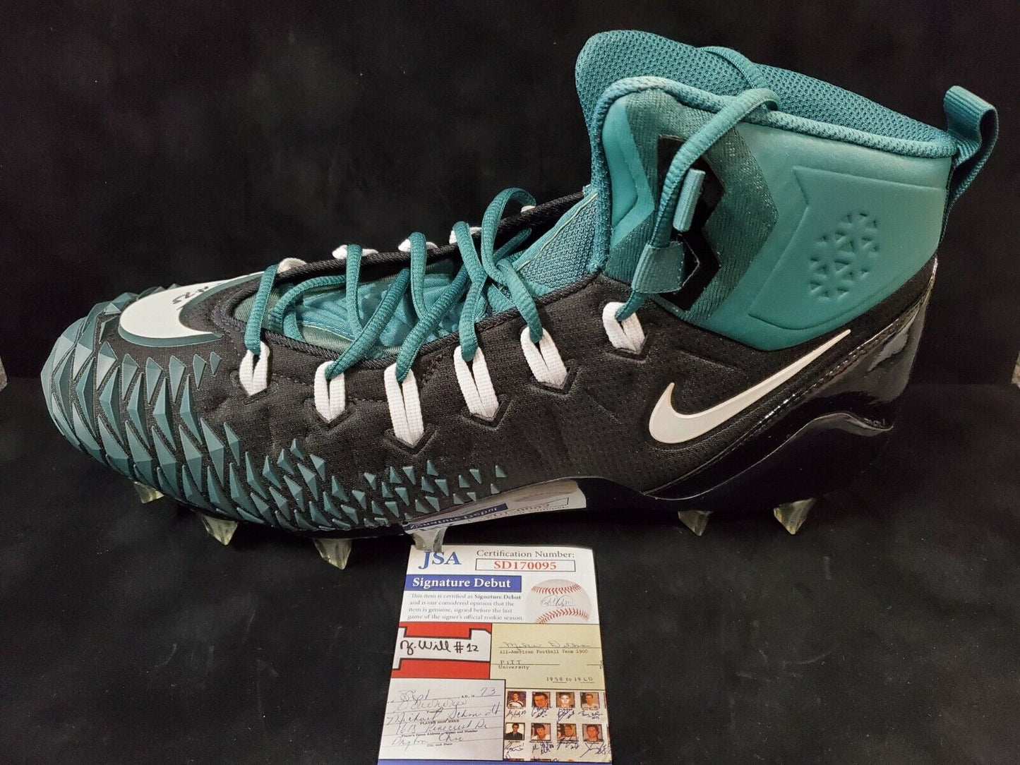 MVP Authentics N.Y. Jets Alijah Vera-Tucker Autographed Signed Cleat Jsa Coa 112.50 sports jersey framing , jersey framing