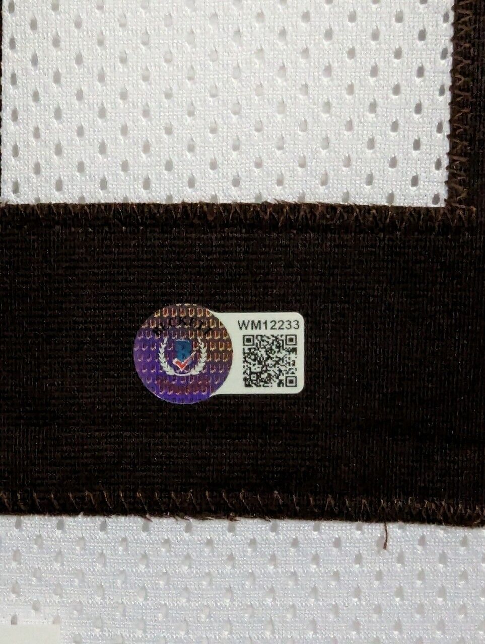 MVP Authentics Framed Cleveland Browns Ozzie Newsome Autographed Signed Jersey Beckett Holo 382.50 sports jersey framing , jersey framing