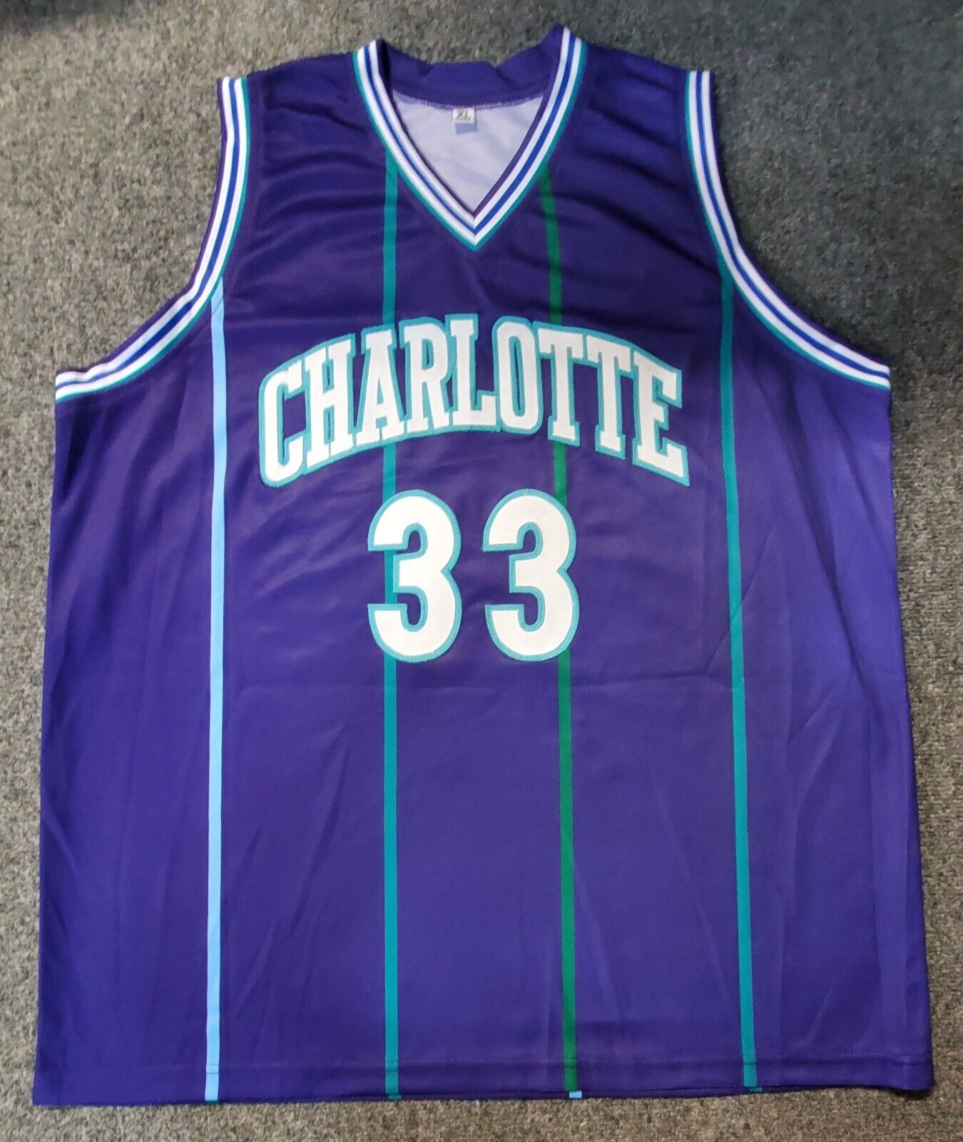 MVP Authentics Charlotte Hornets Alonzo Mourning Autographed Signed Jersey Jsa Coa 126 sports jersey framing , jersey framing