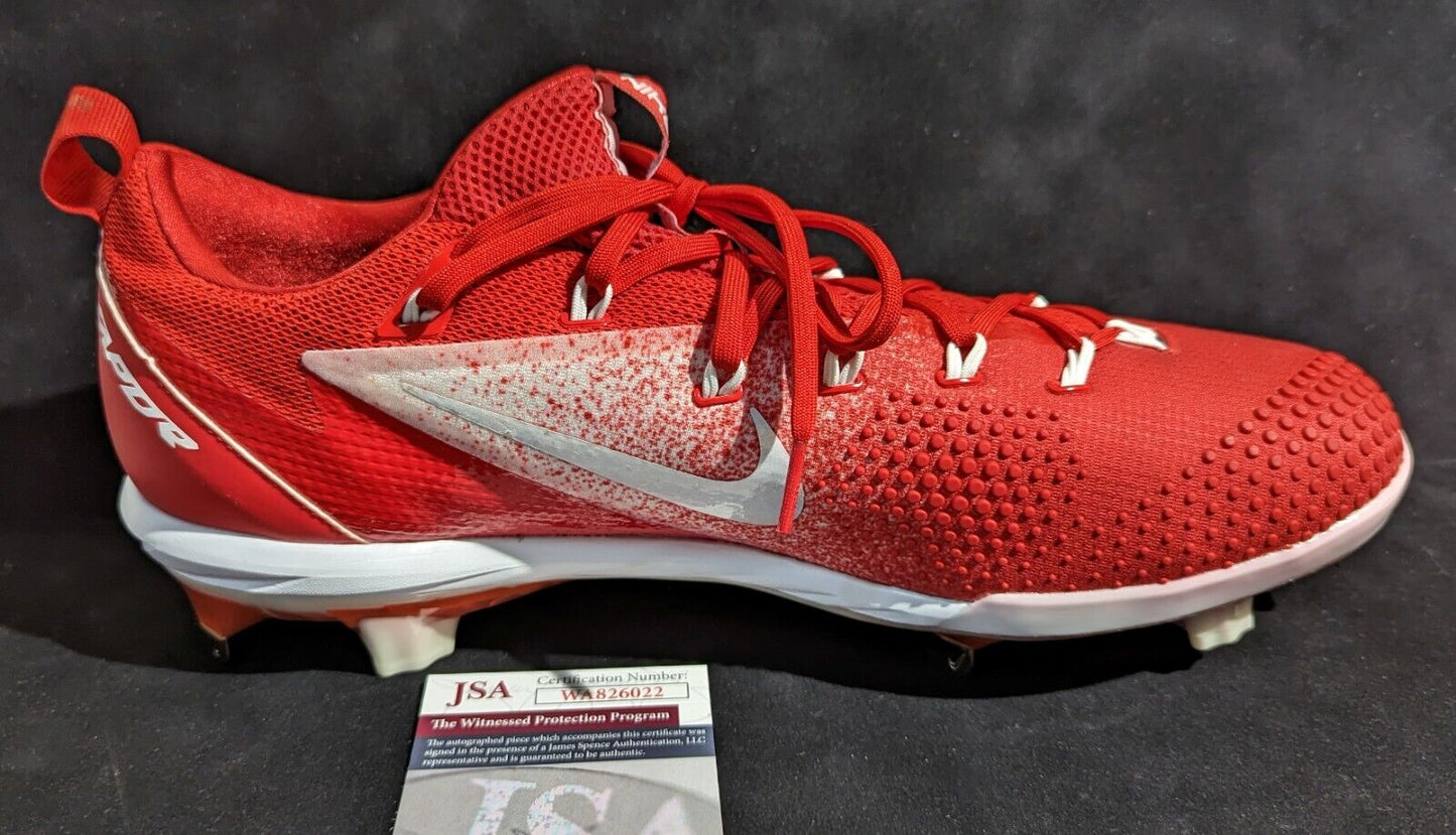 MVP Authentics Cleveland Guardians Steven Kwan Autographed Signed Cleat Jsa Coa 225 sports jersey framing , jersey framing