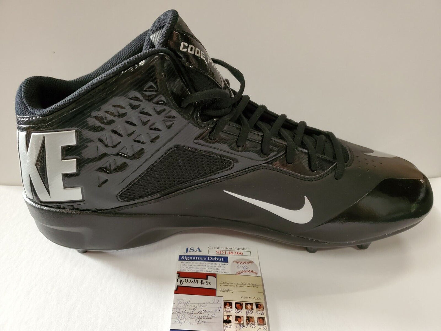 MVP Authentics Las Vegas Raiders Malcolm Koonce Autographed Signed Cleat Jsa Coa 112.50 sports jersey framing , jersey framing