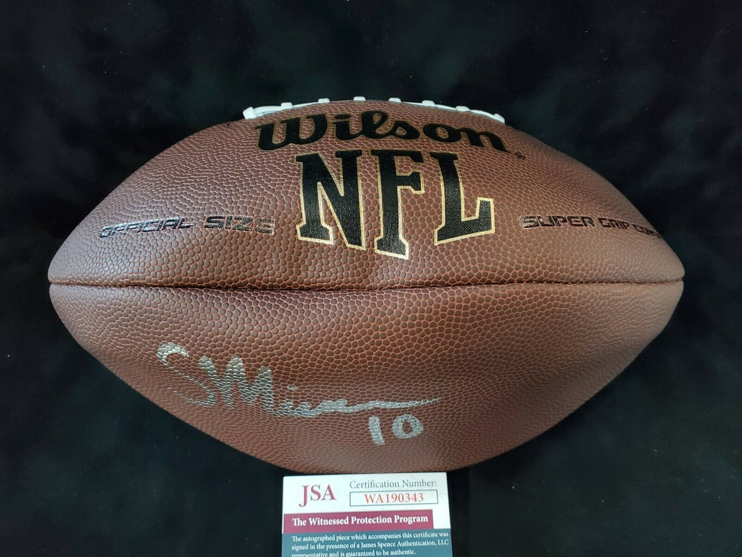 MVP Authentics Tampa Bay Buccaneers Scotty Miller Autographed Signed Nfl Football Jsa Coa 170.10 sports jersey framing , jersey framing