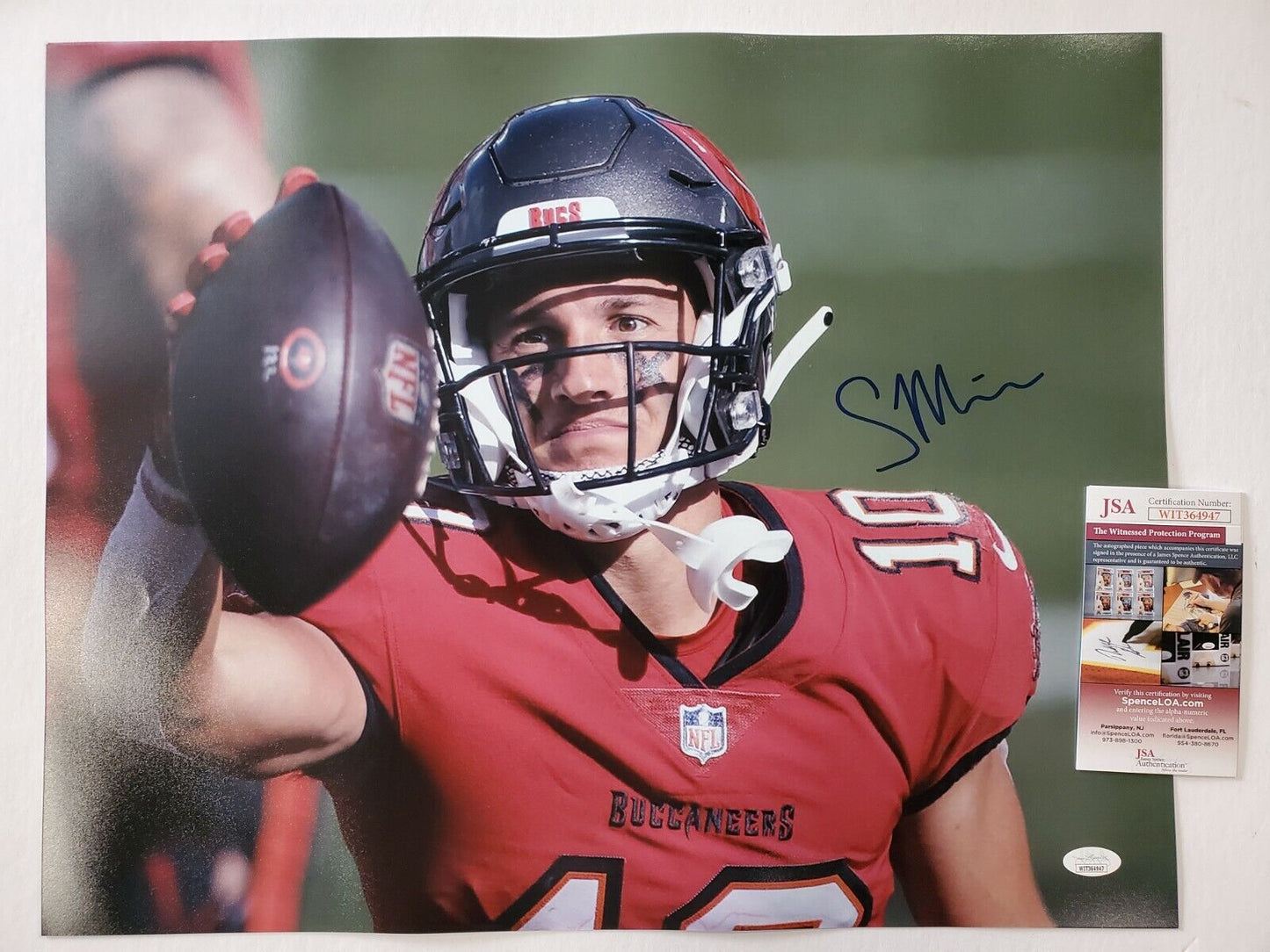 MVP Authentics Tampa Bay Buccaneers Scotty Miller Autographed Signed 16X20 Photo Jsa Coa 125.10 sports jersey framing , jersey framing