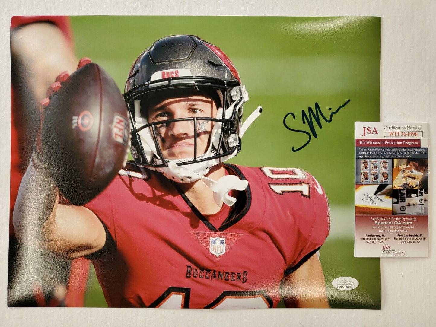 MVP Authentics Tampa Bay Buccaneers Scotty Miller Autographed Signed 11X14 Photo Jsa Coa 89.10 sports jersey framing , jersey framing