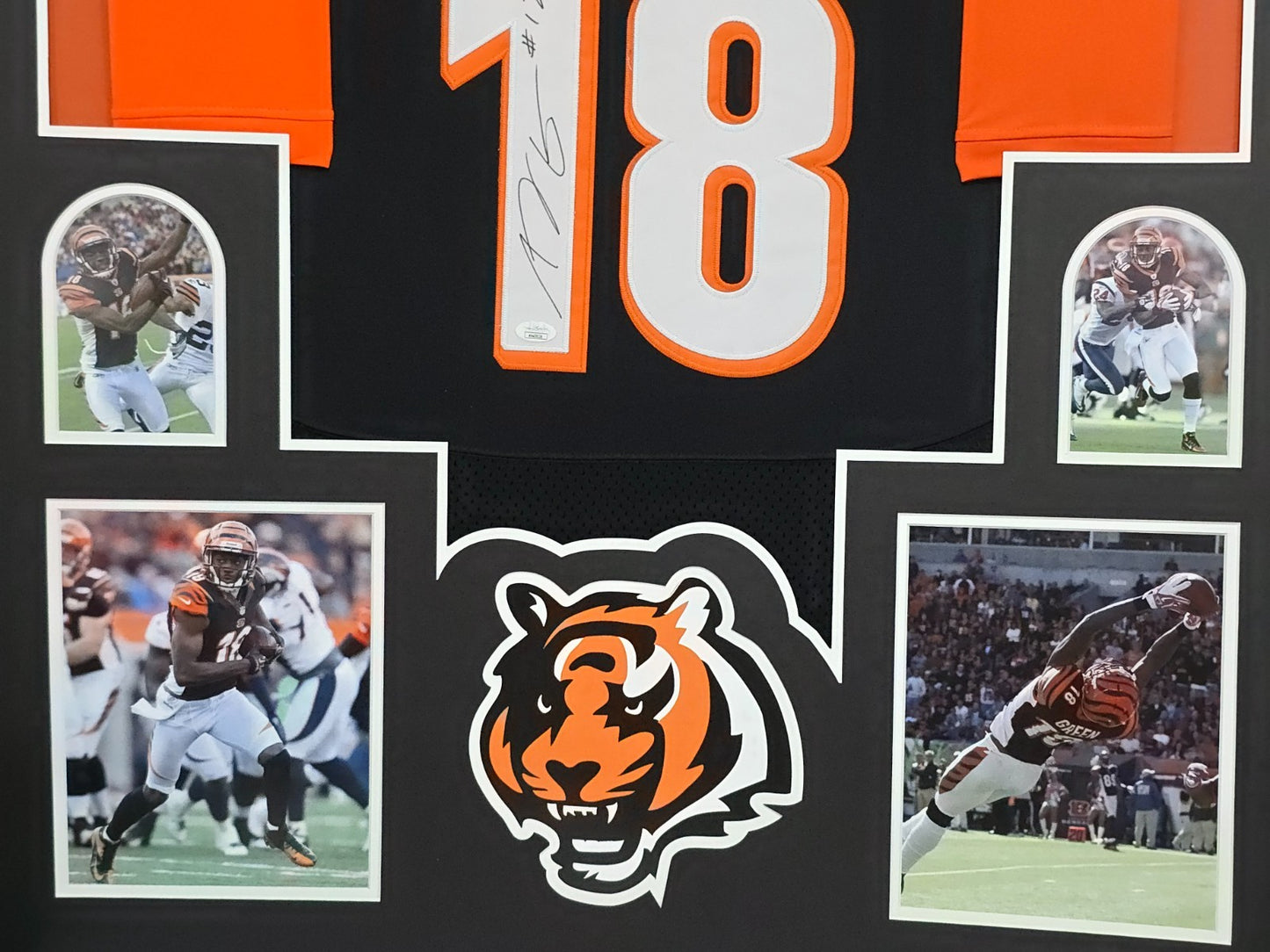 Framed Cincinnati Bengals Aj Green Autographed Jersey Jsa Coa