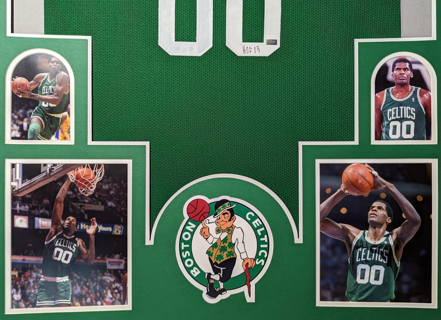 Framed Boston Celtics Robert Parish Autographed Jersey Mounted Memories Holo