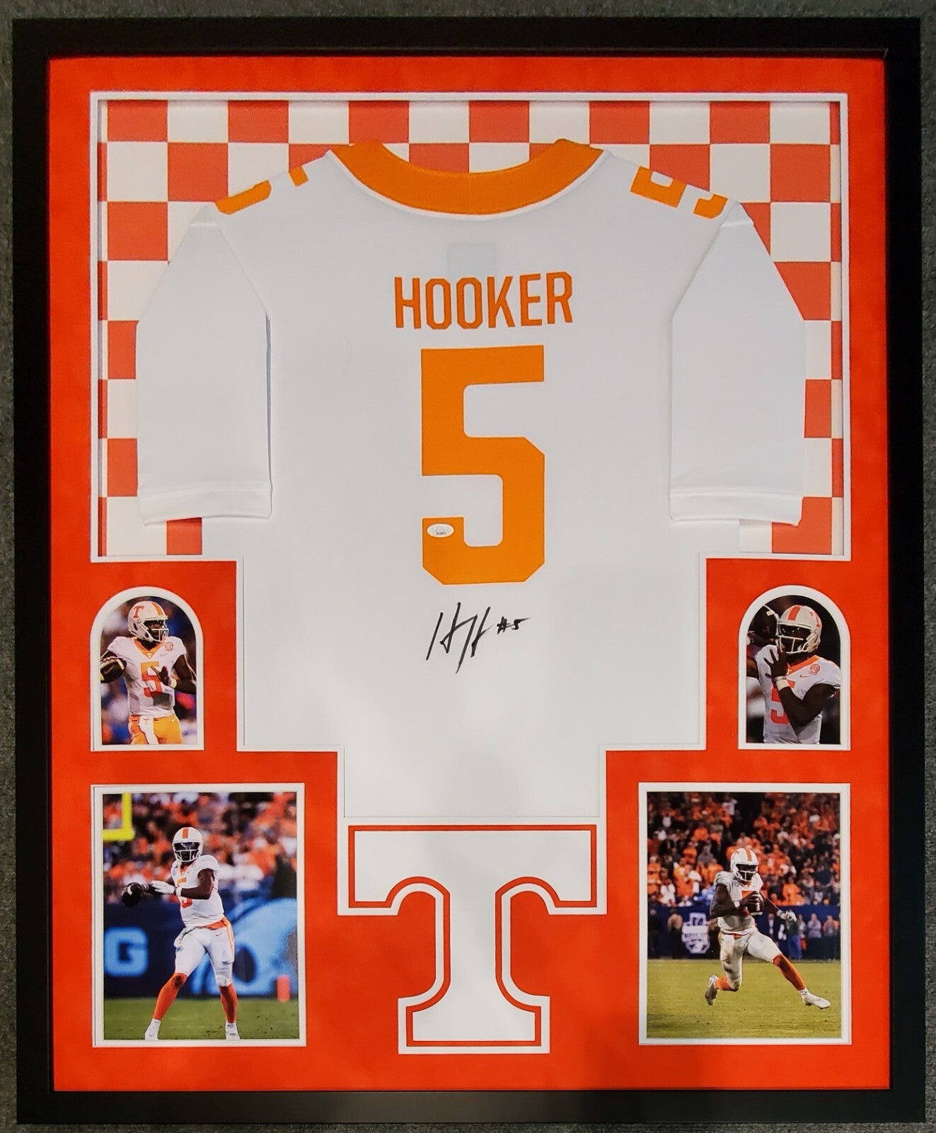 Framed Tennessee Volunteers Hendon Hooker Autographed Authentic Jersey Jsa Coa