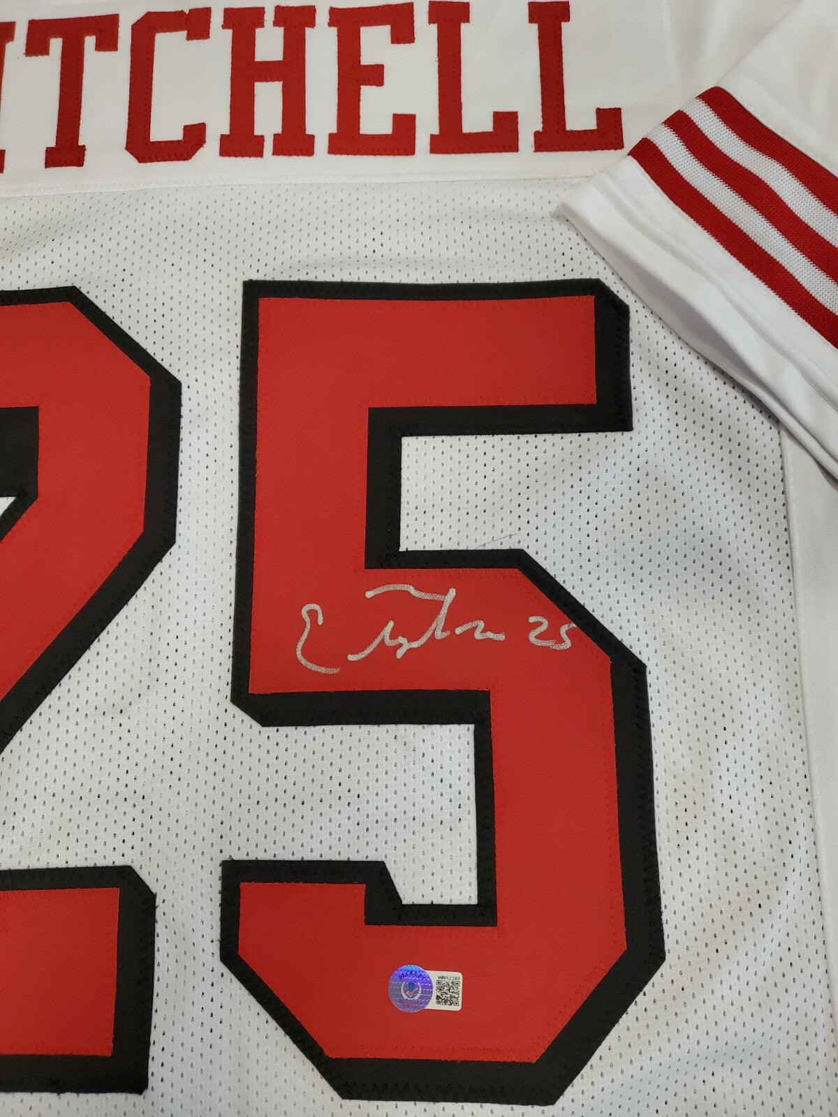 San Francisco 49Ers Elijah Mitchell Autographed Signed Jersey Beckett Holo