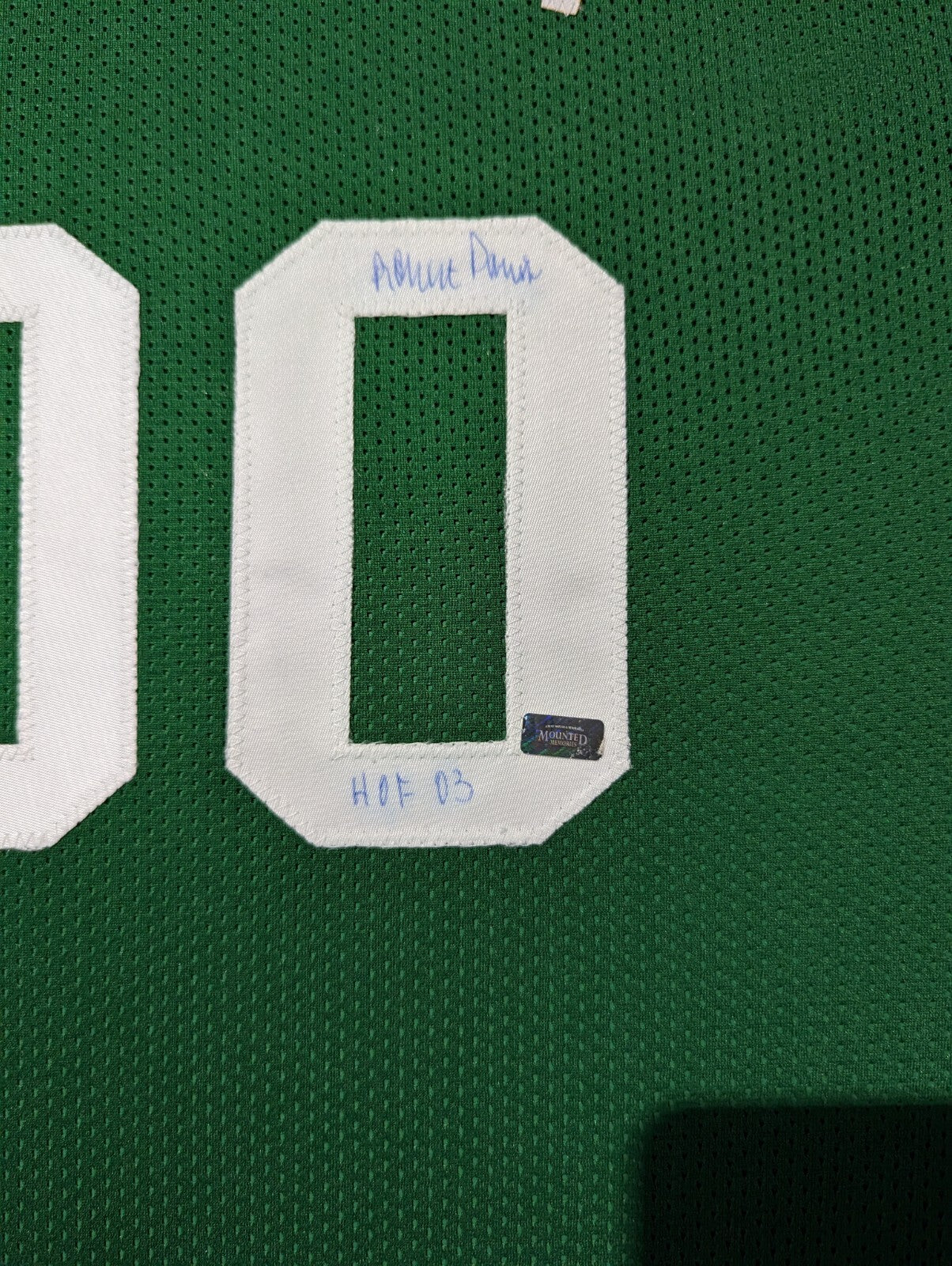 Framed Boston Celtics Robert Parish Autographed Jersey Mounted Memories Holo