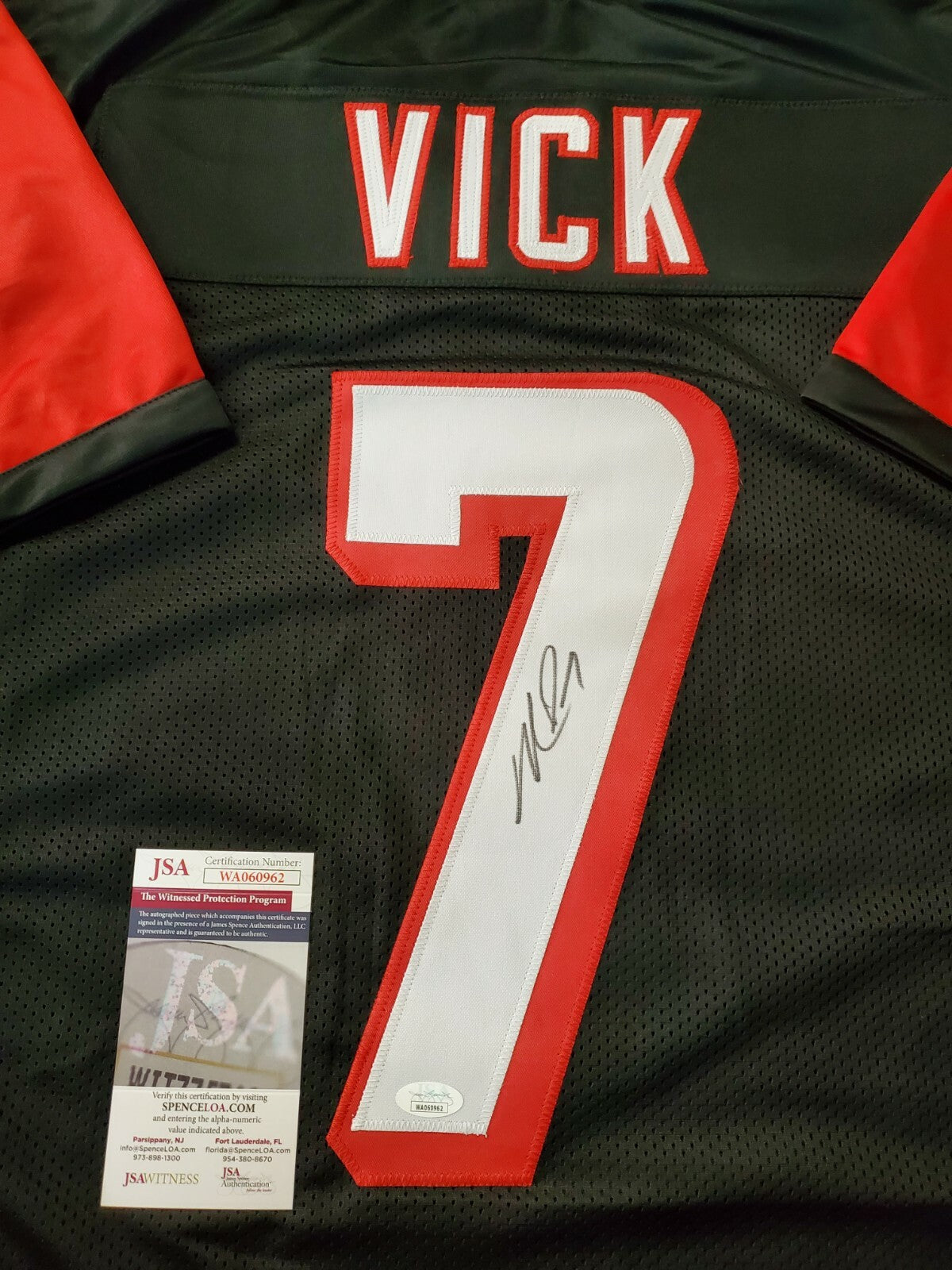 Atlanta Falcons Michael Vick Autographed Signed Jersey Jsa Coa