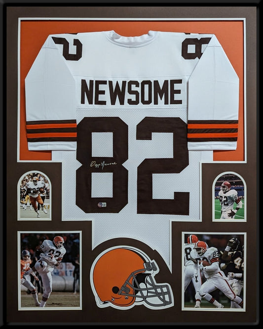 Framed Cleveland Browns Ozzie Newsome Autographed Signed Jersey Beckett Holo