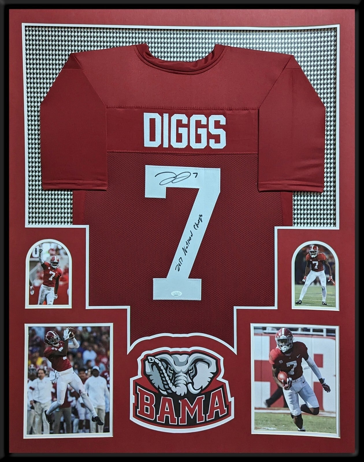 Framed Alabama Crimson Tide Trevon Diggs Autographed Signed Jersey Jsa Coa