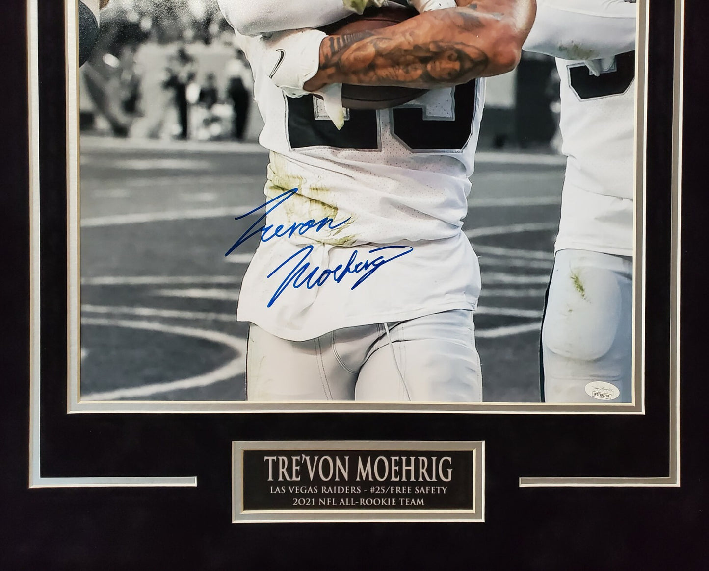 Las Vegas Raiders Trevon Moehrig Framed In Suede Signed 16X20 Photo Jsa Coa