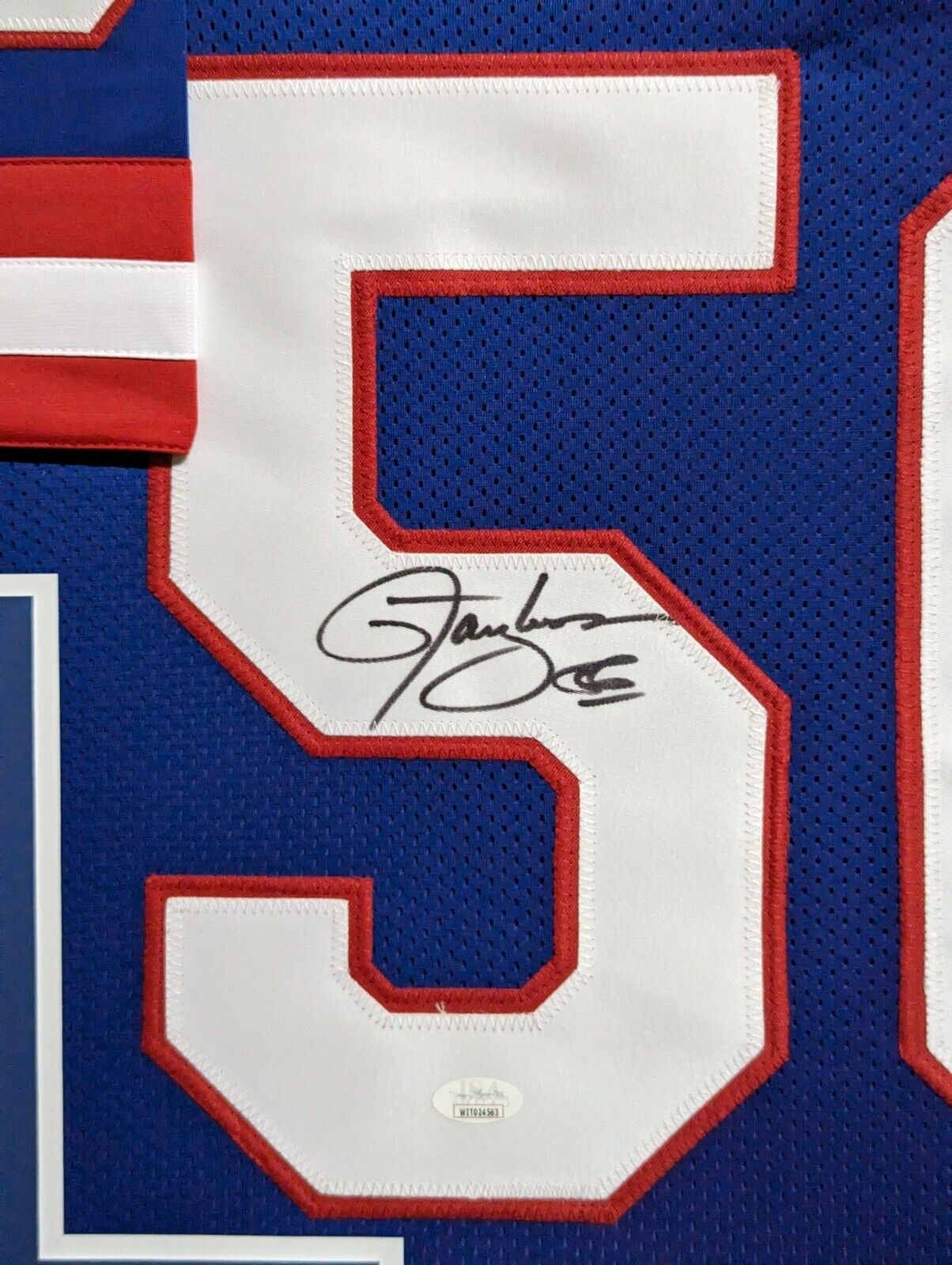MVP Authentics Framed New York Giants Lawrence Taylor Autographed Signed Jersey Jsa Coa 450 sports jersey framing , jersey framing