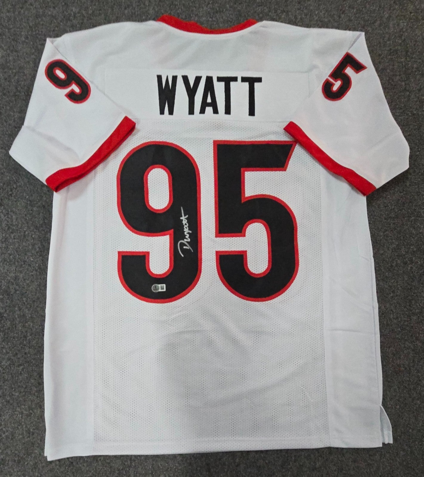 Georgia Bulldogs Devonte Wyatt Autographed Signed Jersey Jsa  Coa