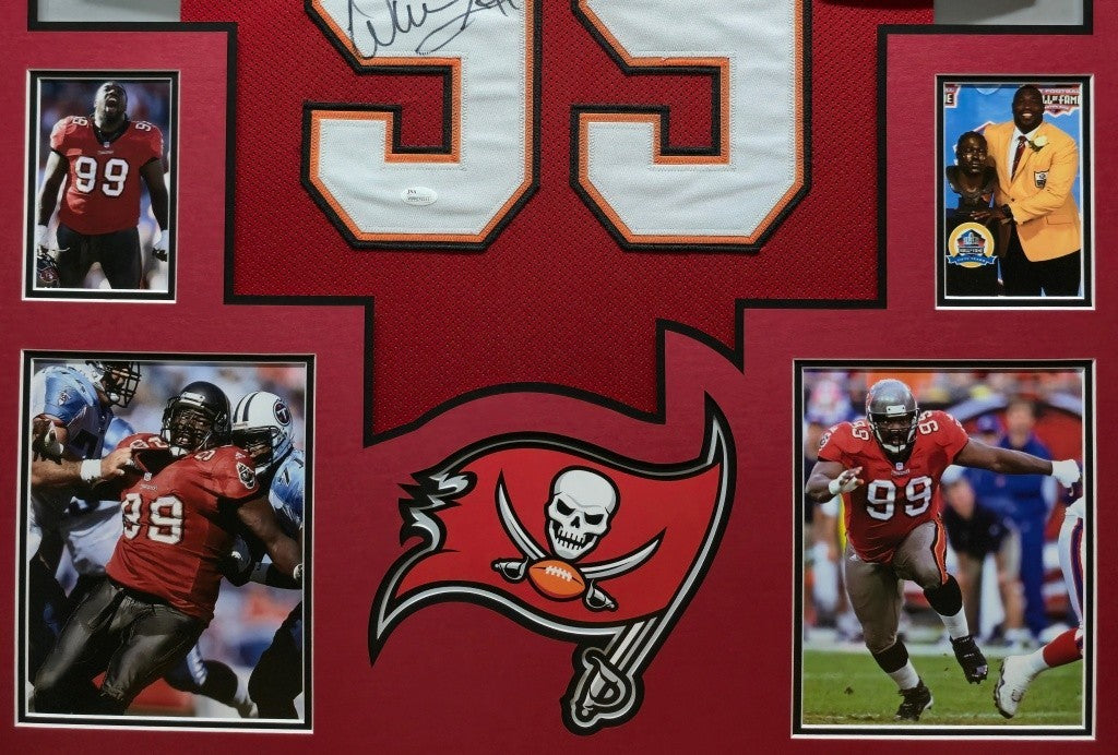 Framed Tampa Bay Buccaneers Warren Sapp Autographed Signed Jersey Beckett Holo