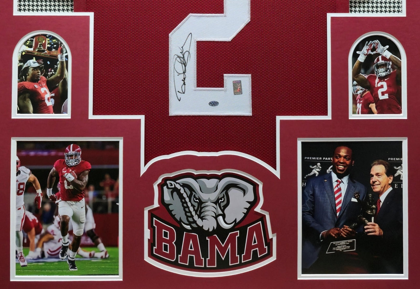 Framed Alabama Crimson Tide Derrick Henry Autographed Signed Jersey Leaf Coa