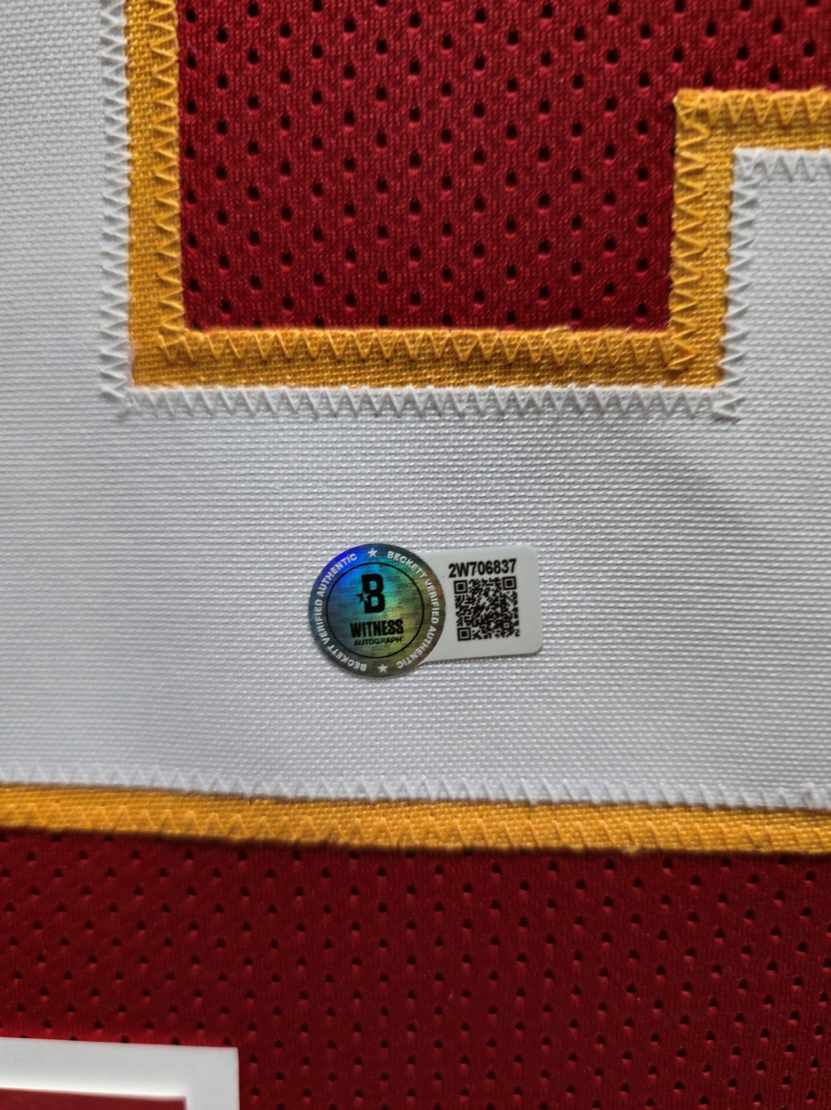 Framed Kansas City Chiefs Jamaal Charles Autographed Signed Jersey Beckett Holo