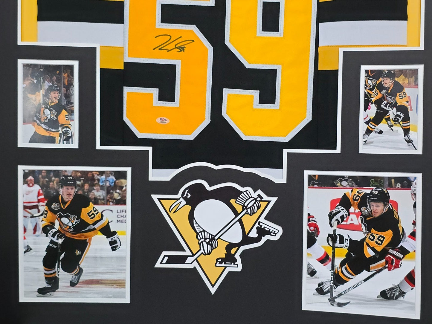 Framed Pittsburgh Penguins Jake Guentzel Autographed Signed Jersey Psa Coa