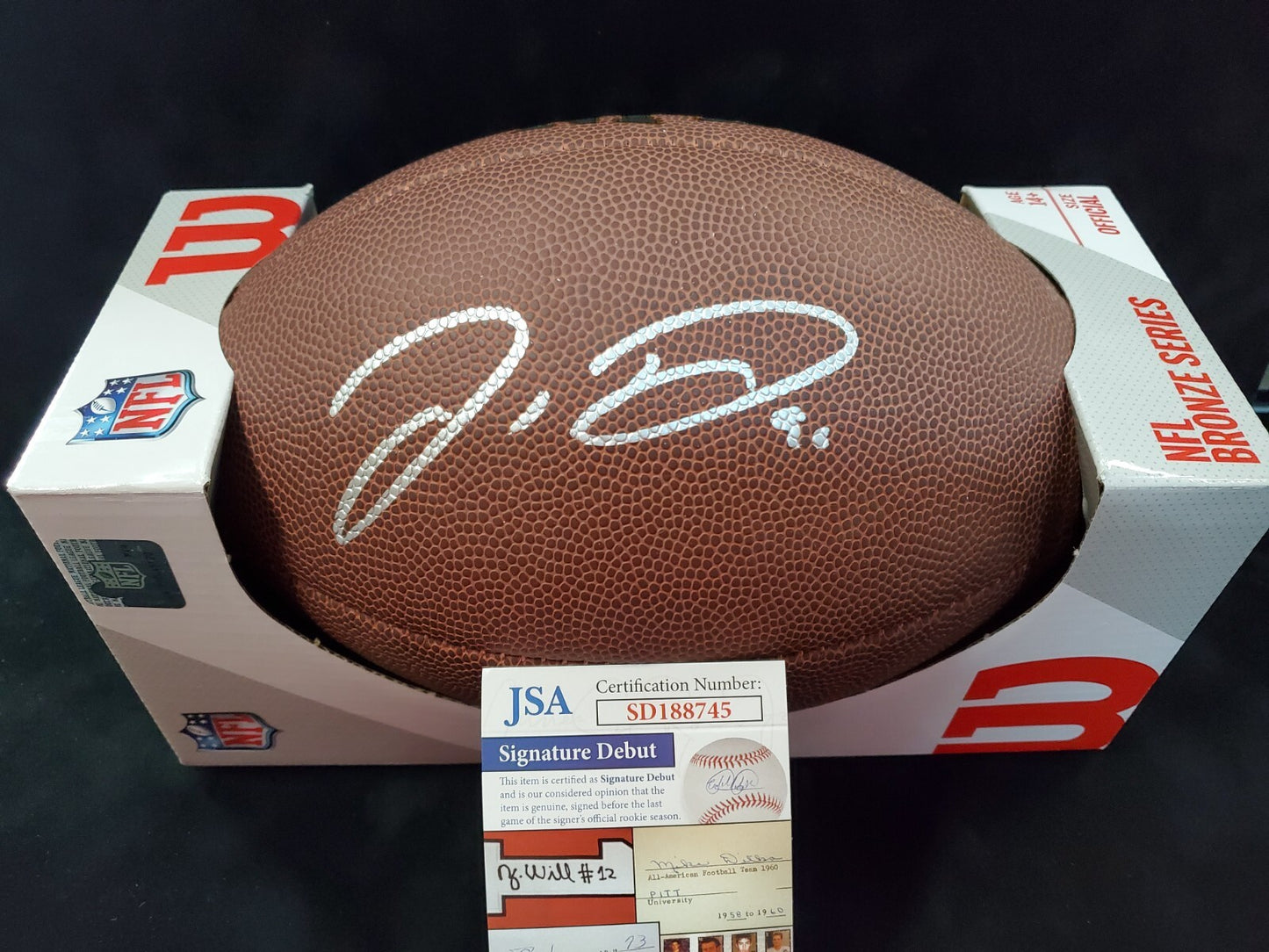 Philadelphia Eagles Jordan Davis Autographed Signed Nfl Football Jsa Coa