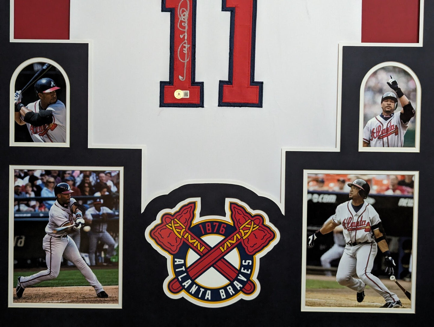 Framed Atlanta Braves Gary Sheffield Autographed Signed Jersey Beckett Holo